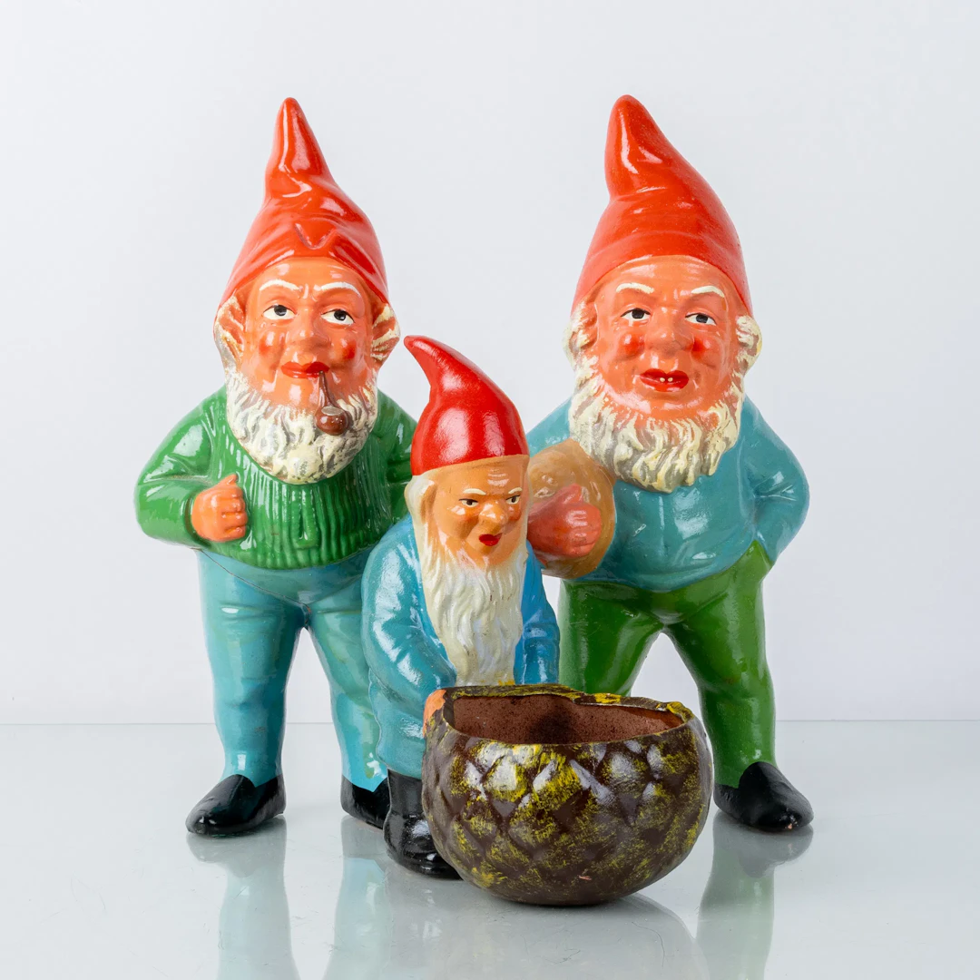 SANTAS, 3 pieces, terracotta, 1900s