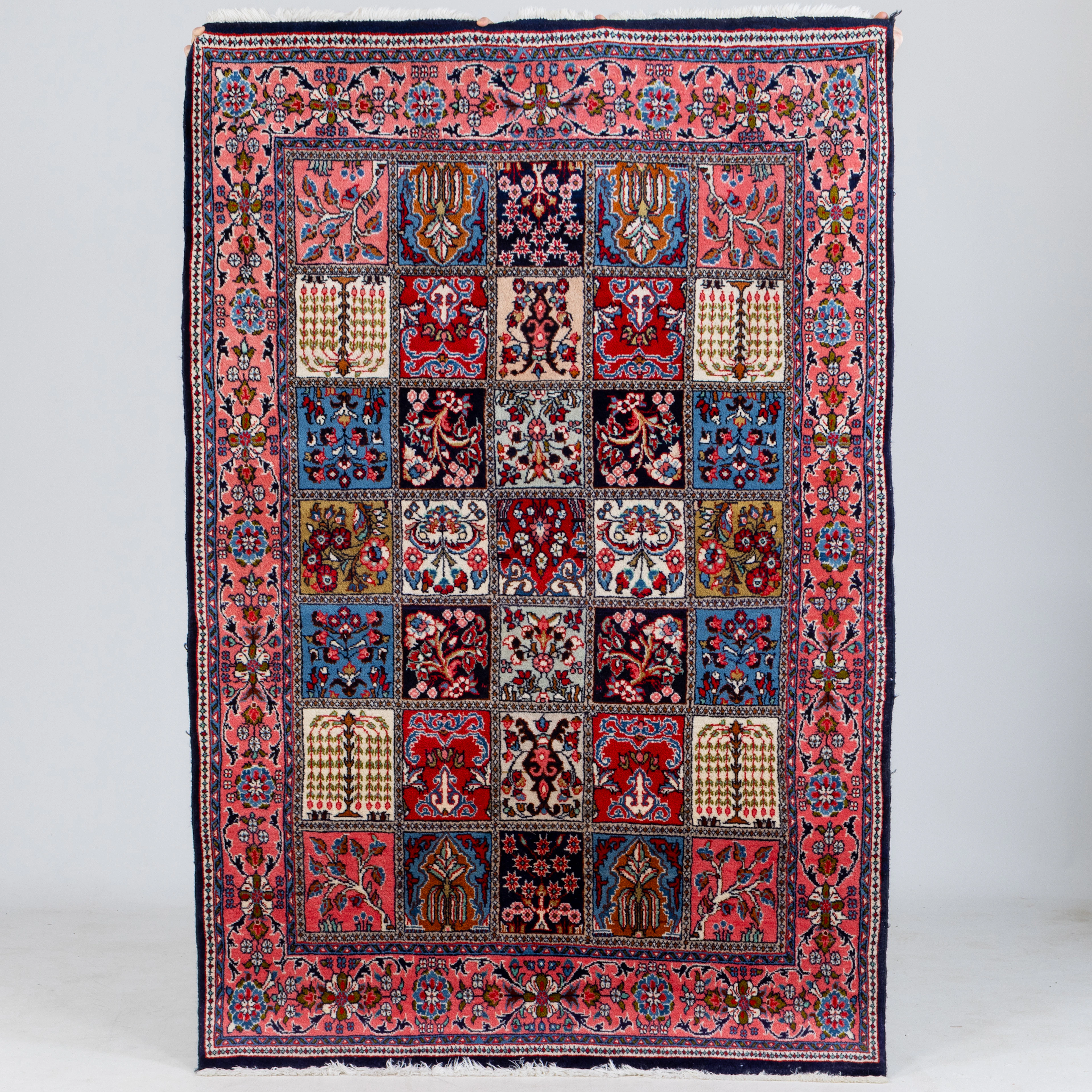 ORIENTTEPPICH, alt, ca. 200 x 132 cm