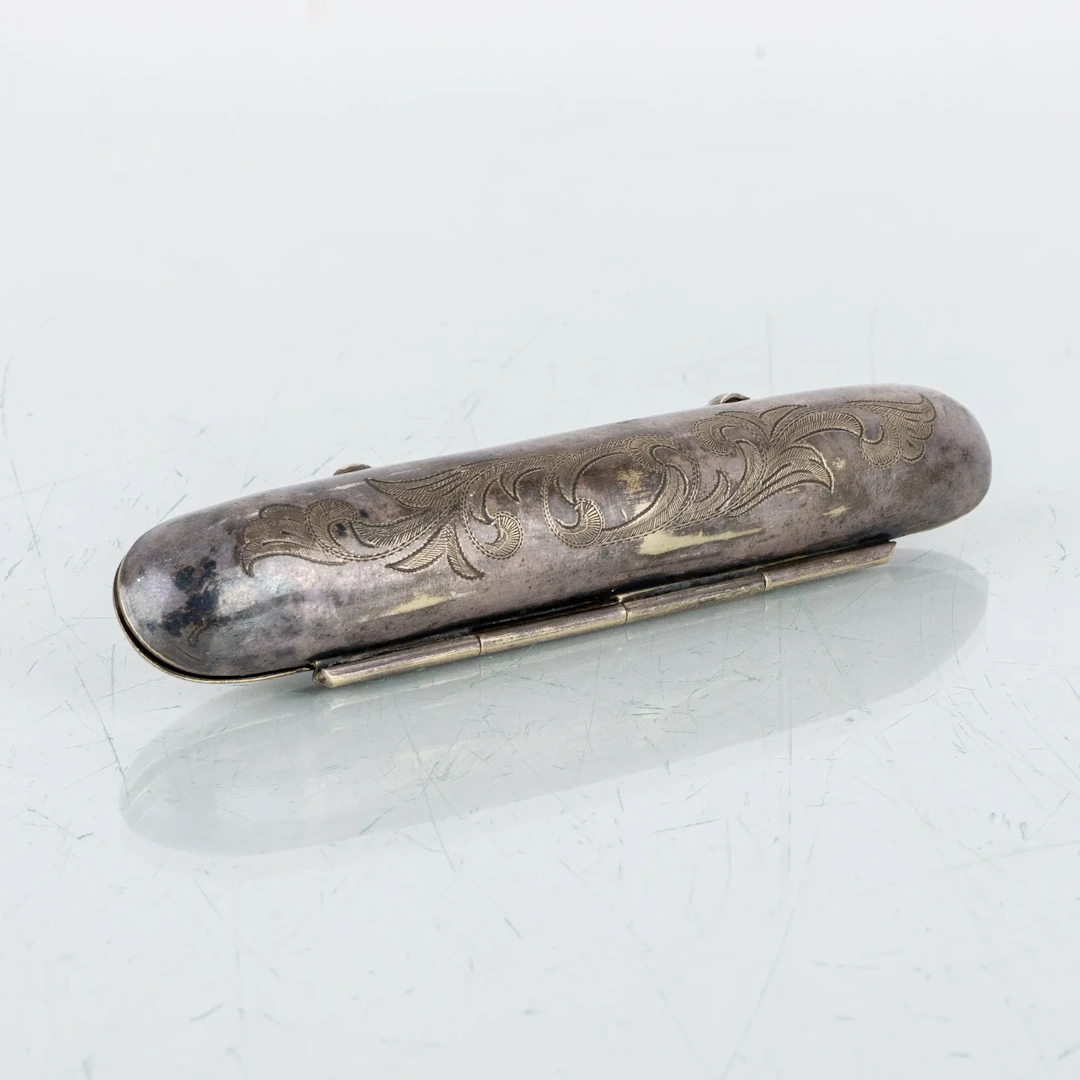 No se puede vender, valor económico demasiado bajo (donado/recogido) - ESTUCHE DE PUROS