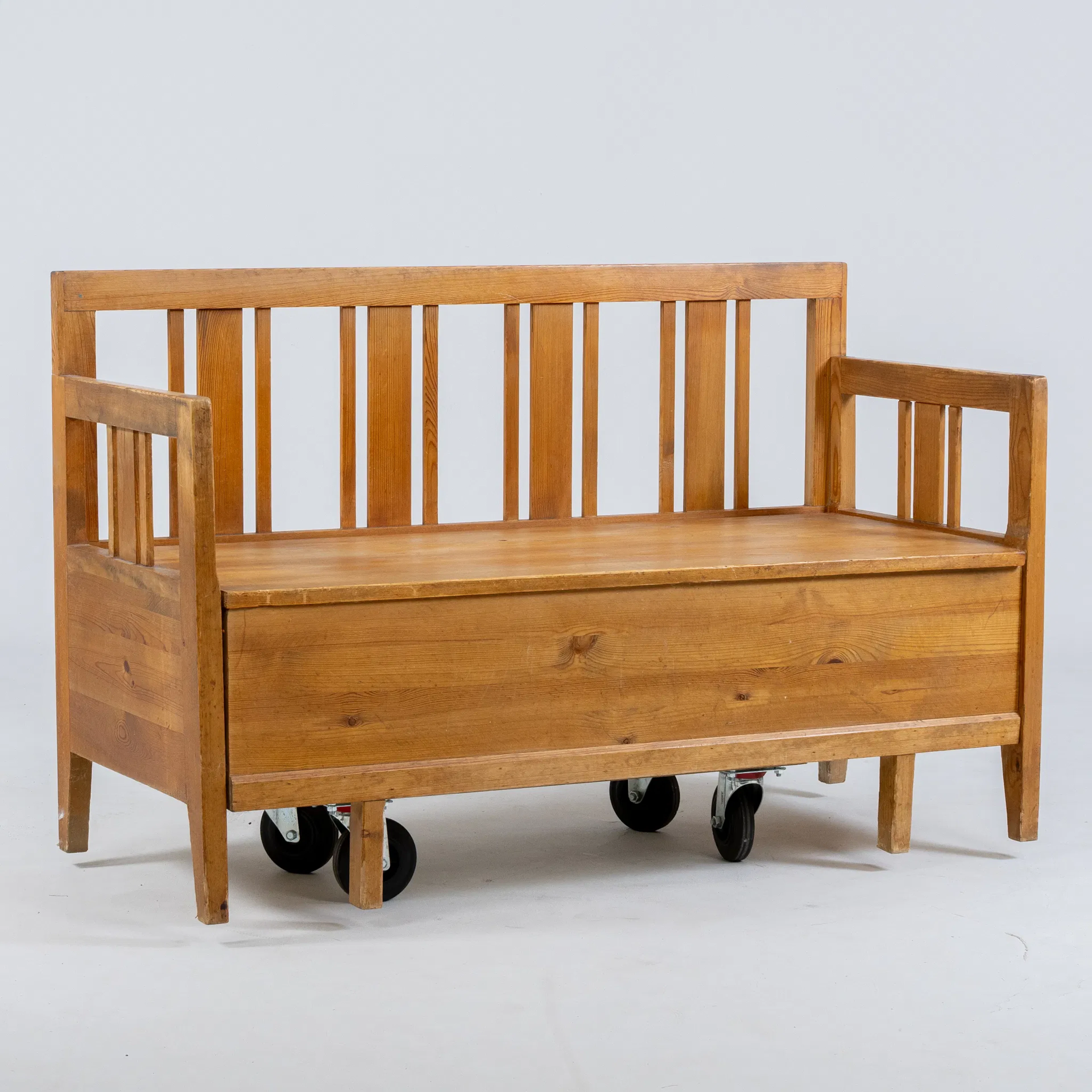 SOFA, pino, principios del siglo XX