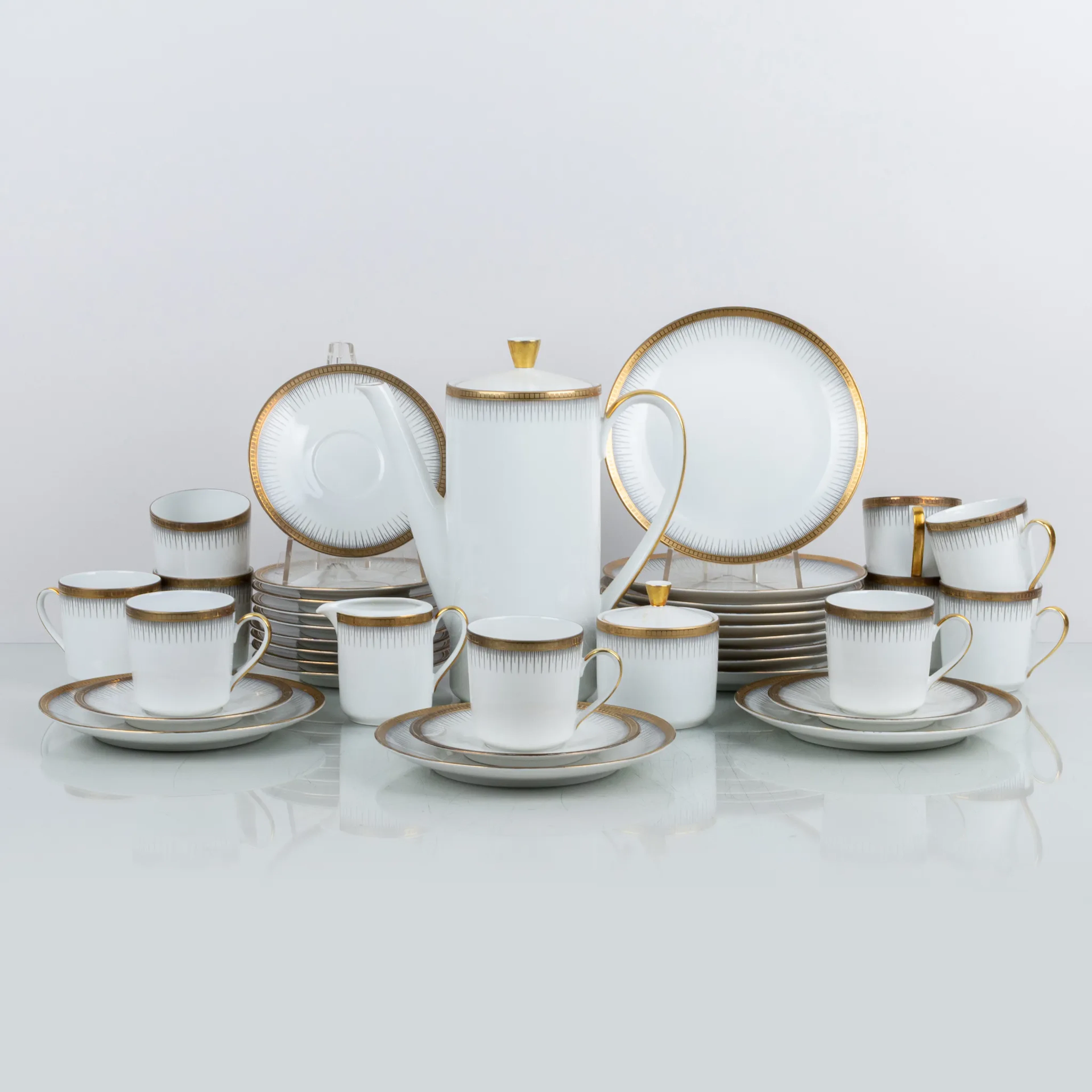 JUEGO DE CAFÉ, 25 piezas, porcelana, Baviera, Alemania, siglo XX