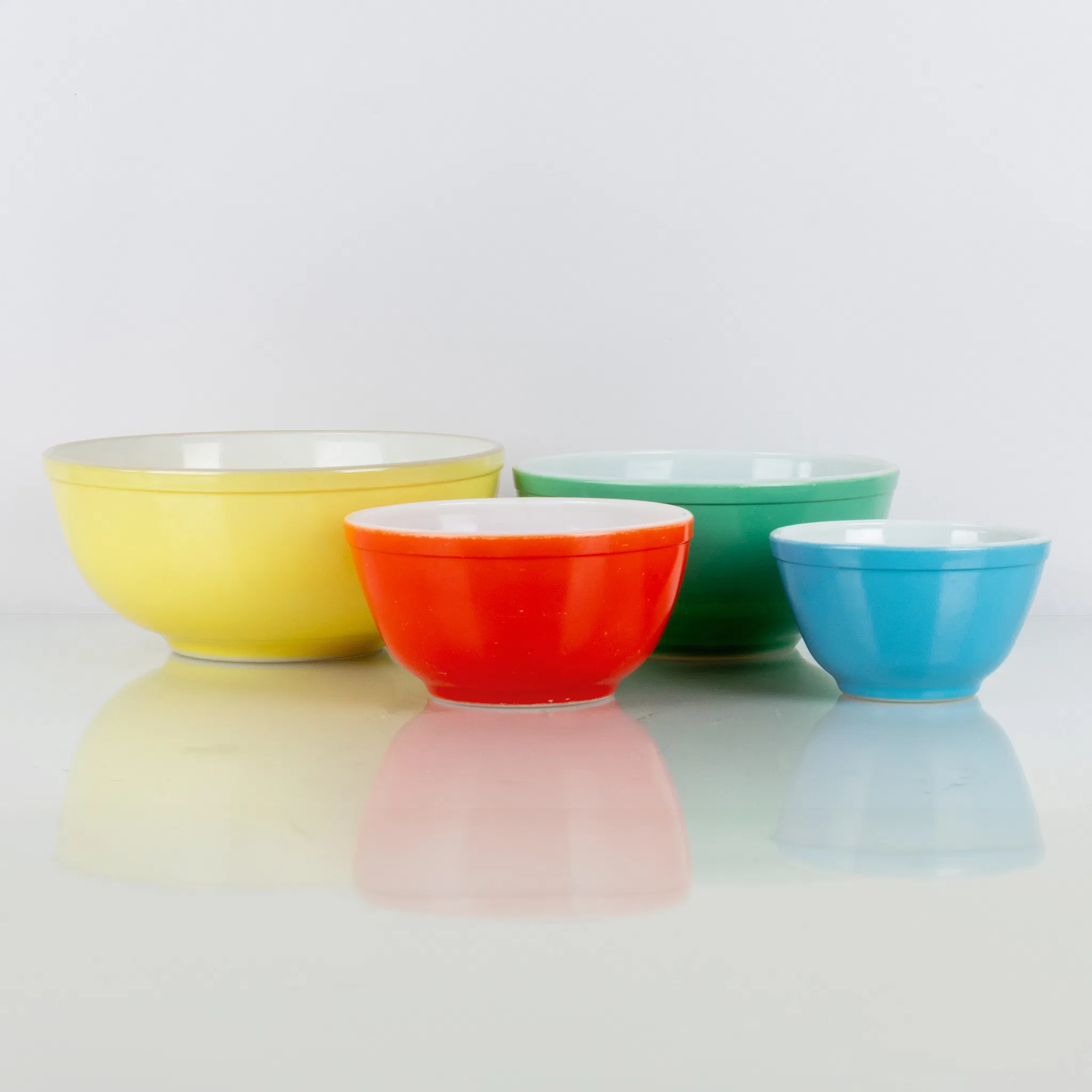 BOWLS, 4 piezas, cristal, Pyrex, años 60/70