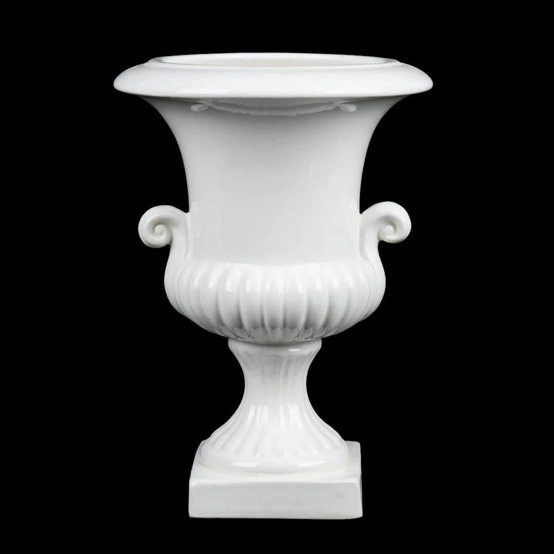 May be donated according to mail 18/9 - OUTER LINING, porcelain, Italy, 1900's