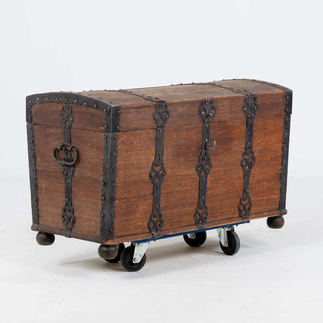 CHEST, oak, 1700s