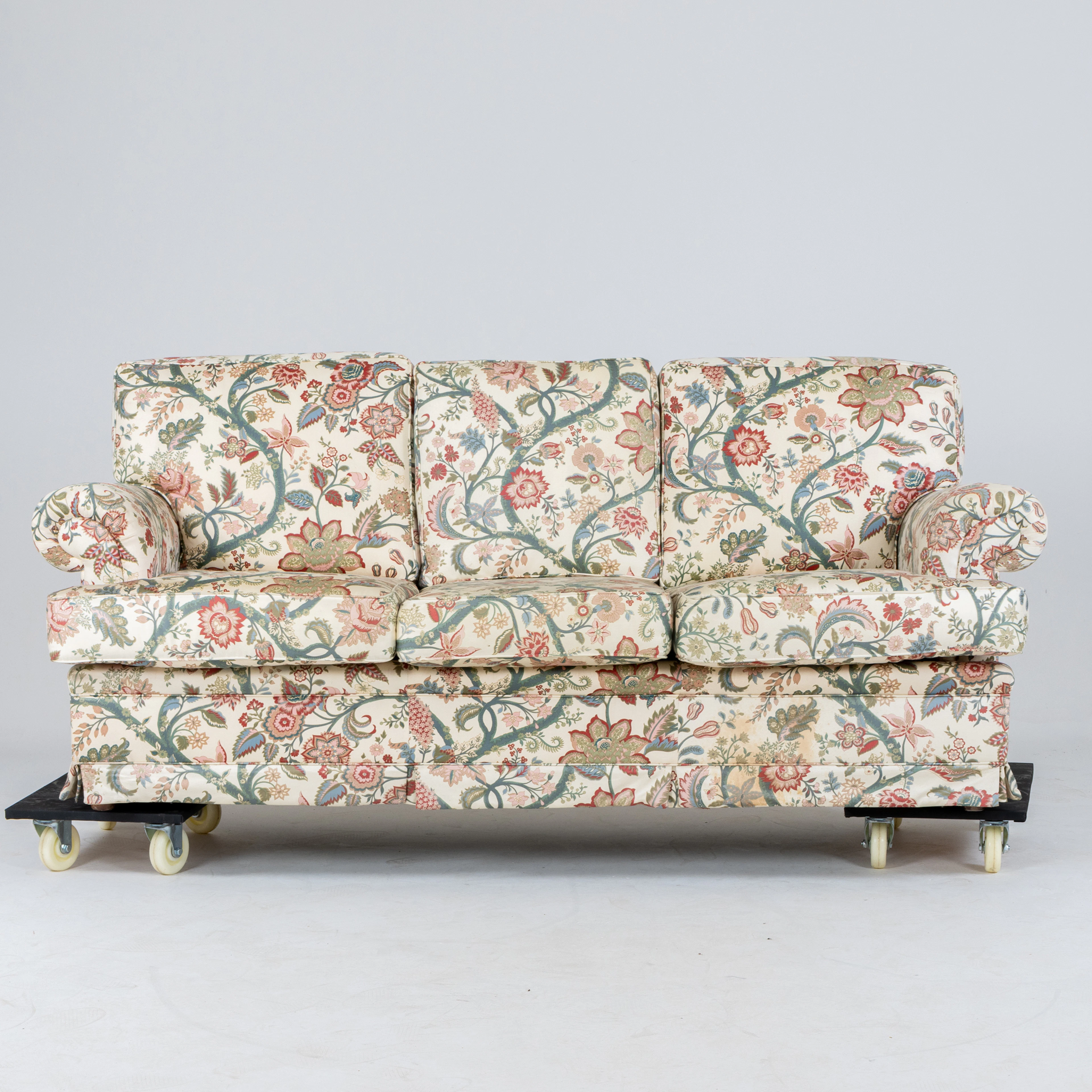 SOFA, 1900s/2000s