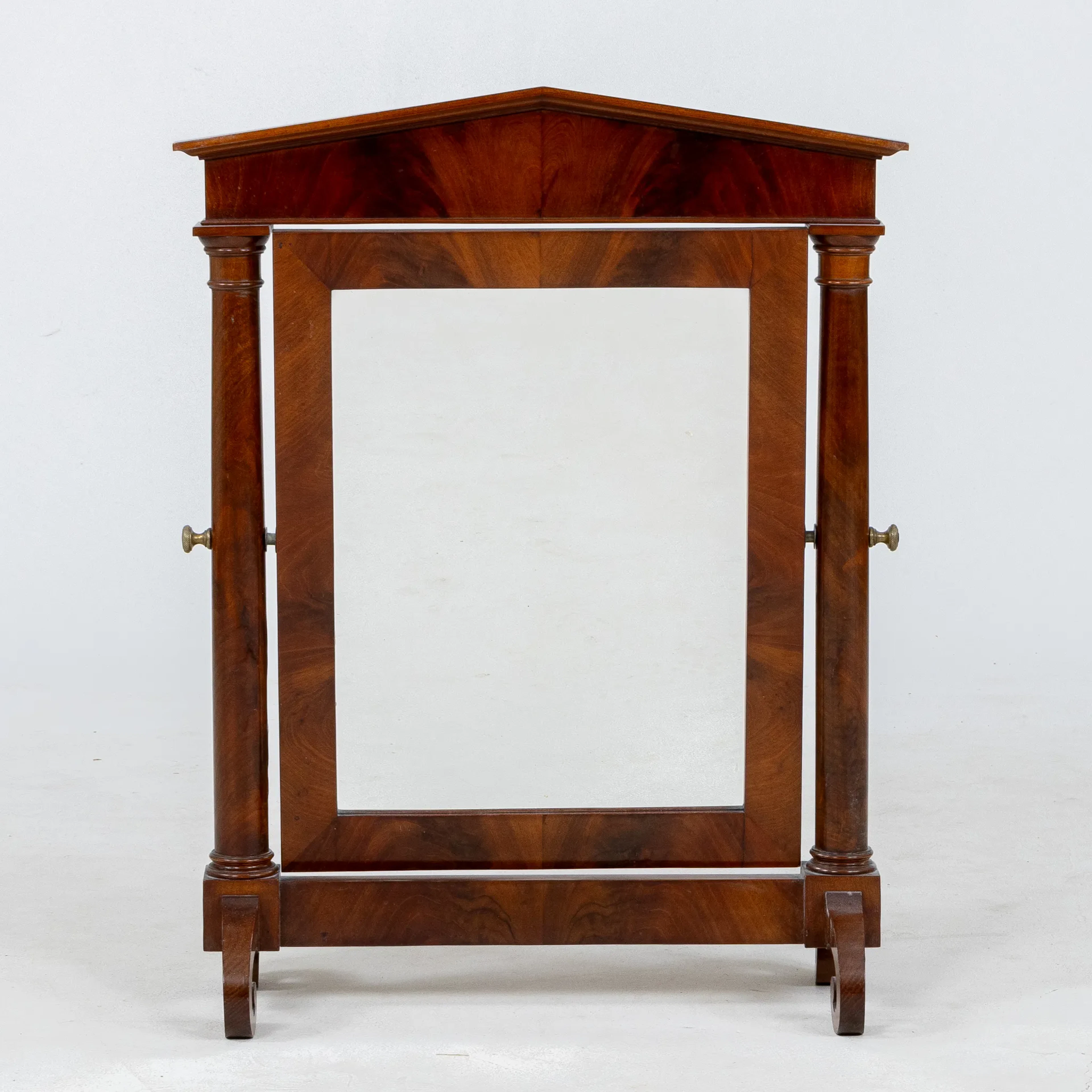 PIGTITTARE, mahogny, 1800-tal