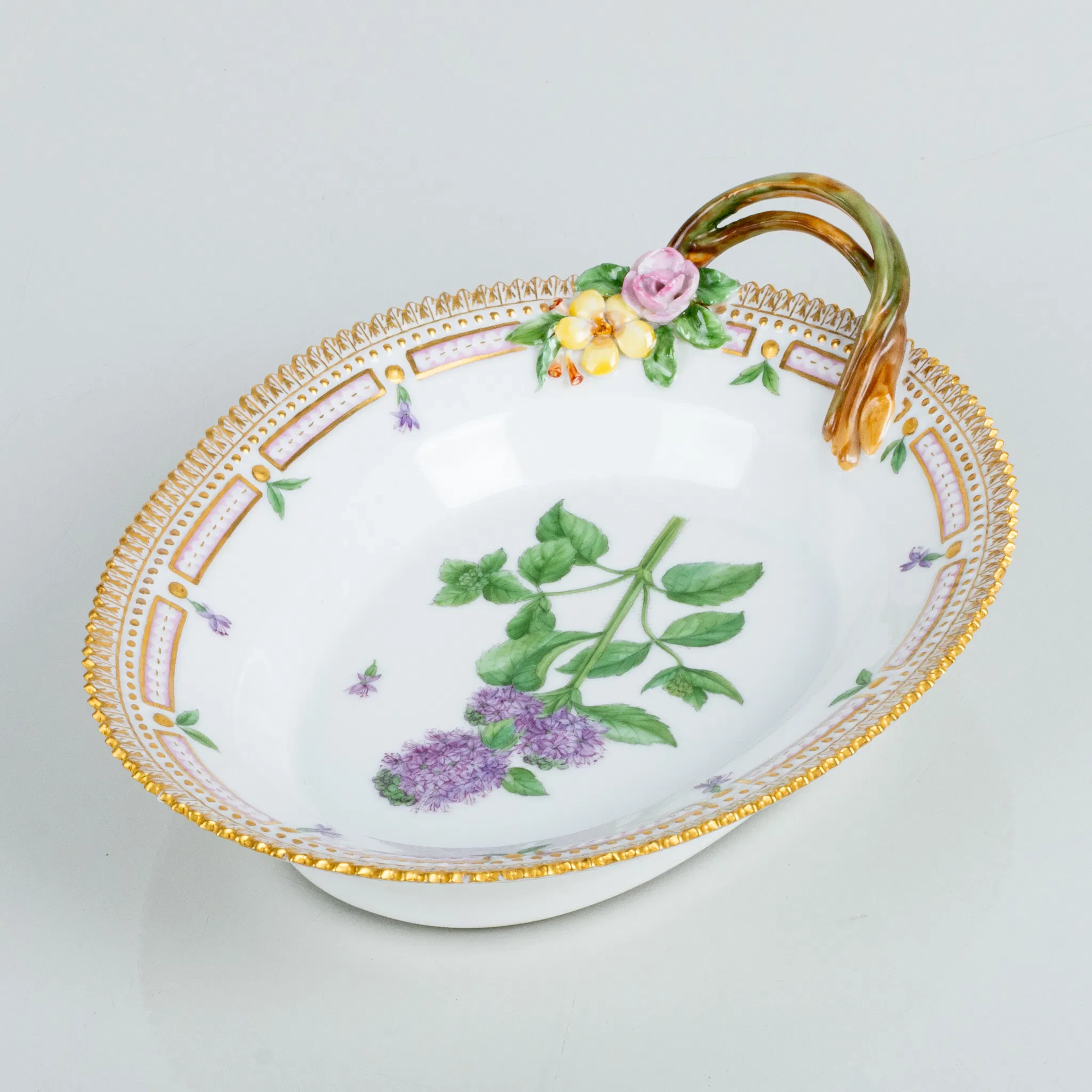 ROYAL COPENHAGEN, porcelain dish, "Mentha aquatica L capitata Fr", Flora