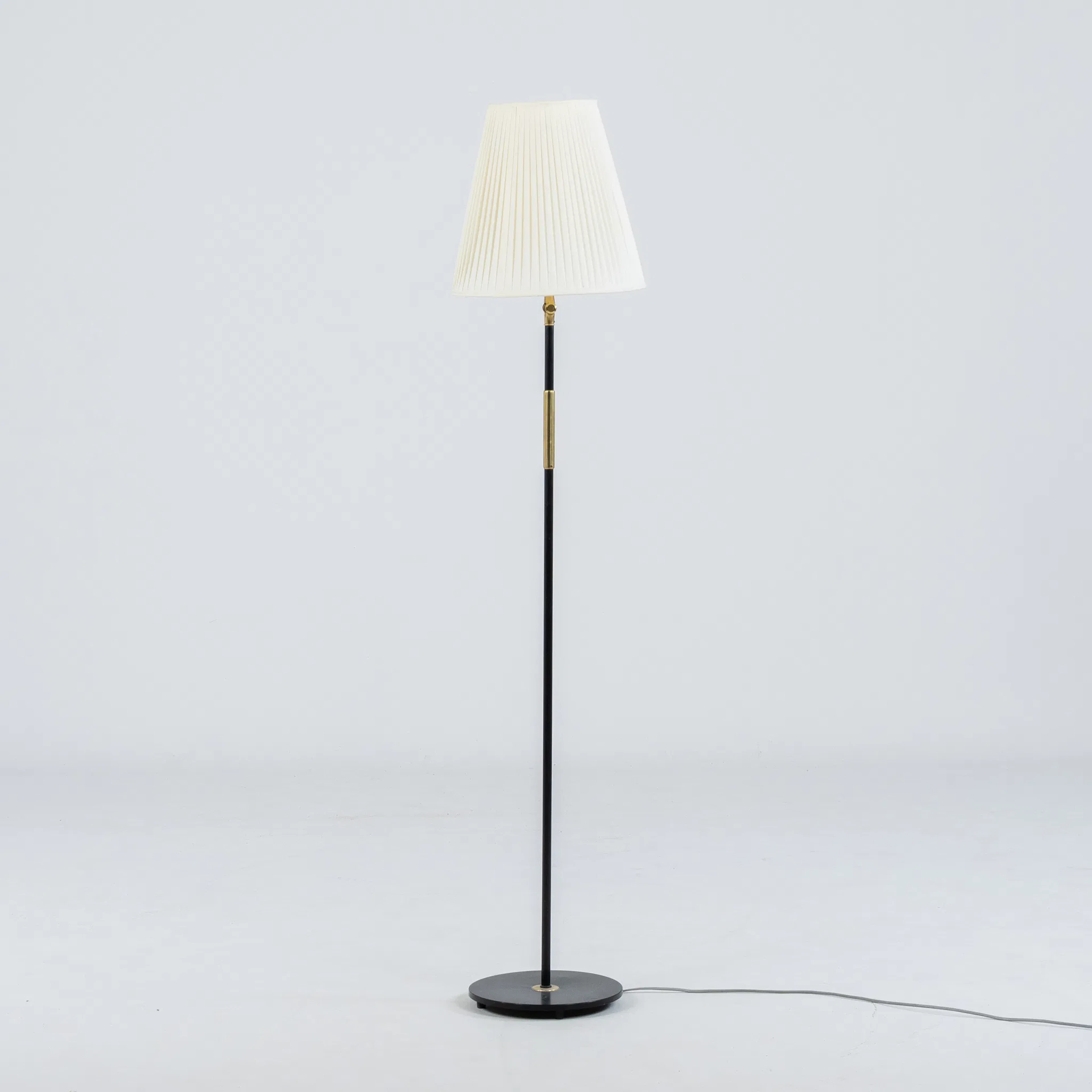 LÁMPARA DE PIE, "B7014", Boréns, mediados del siglo XX