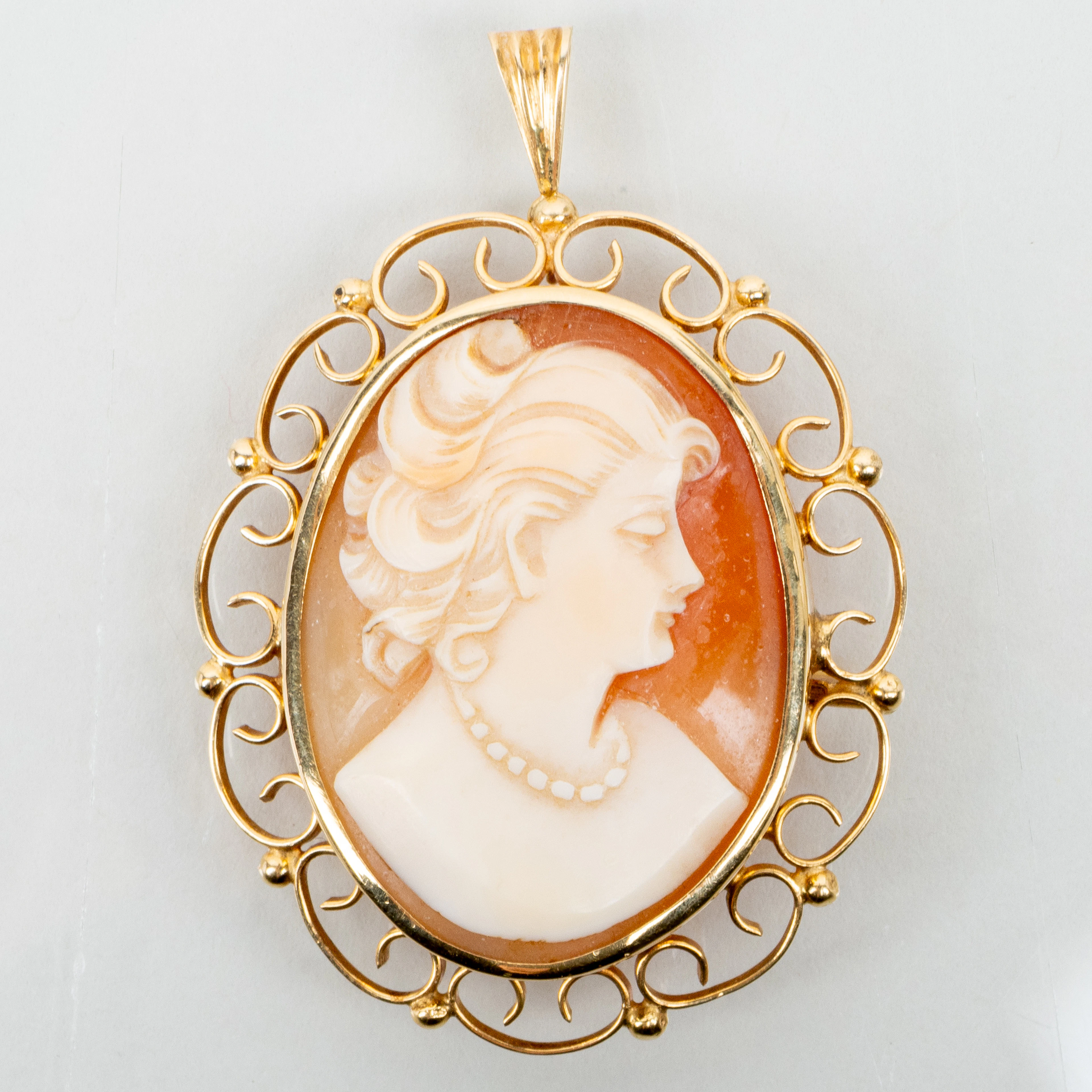 SPILLA / PENDENTE, oro 18 carati, cammeo, peso tutto circa 12,3 g