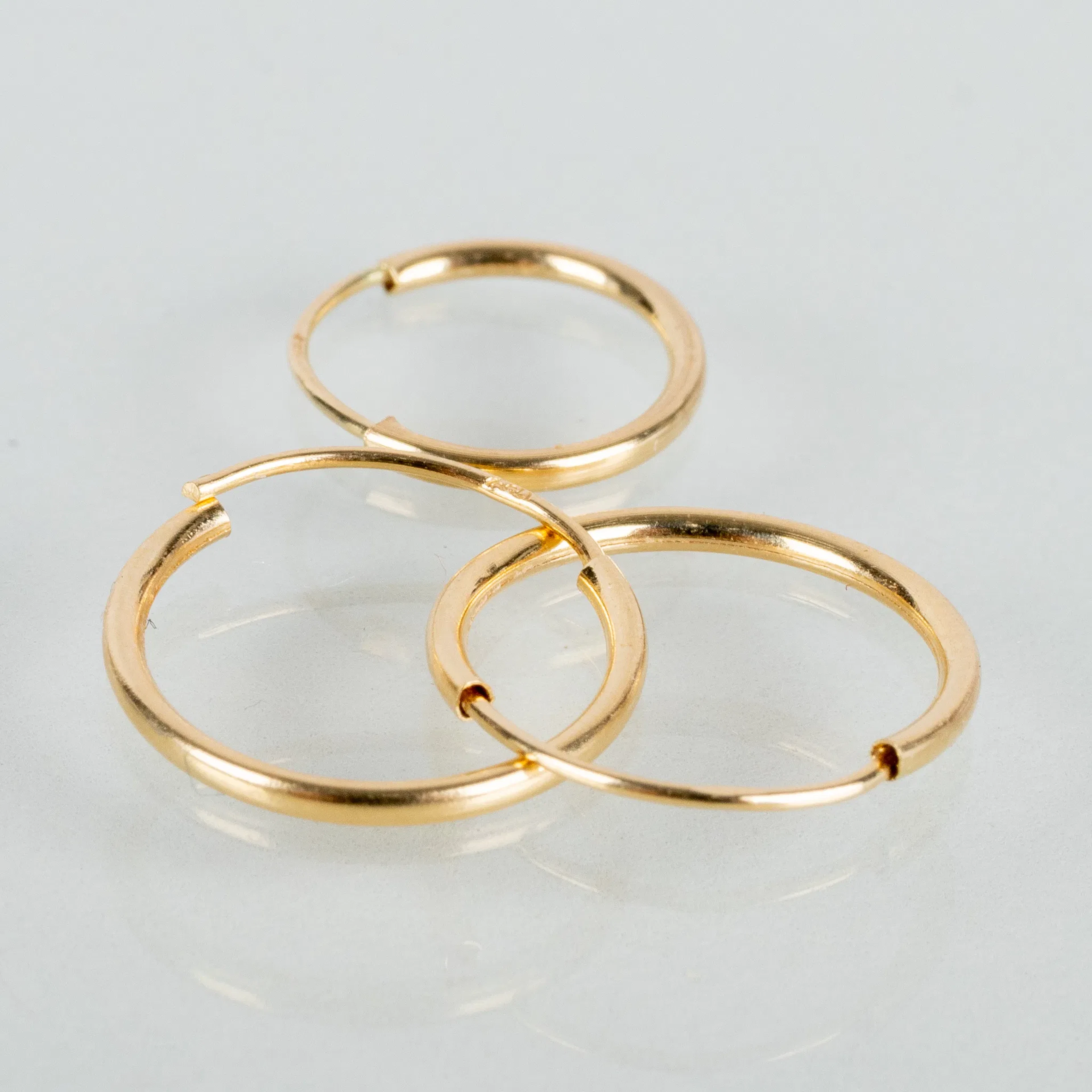 PENDIENTES, 3 piezas, oro de 18 quilates, pendientes de aro