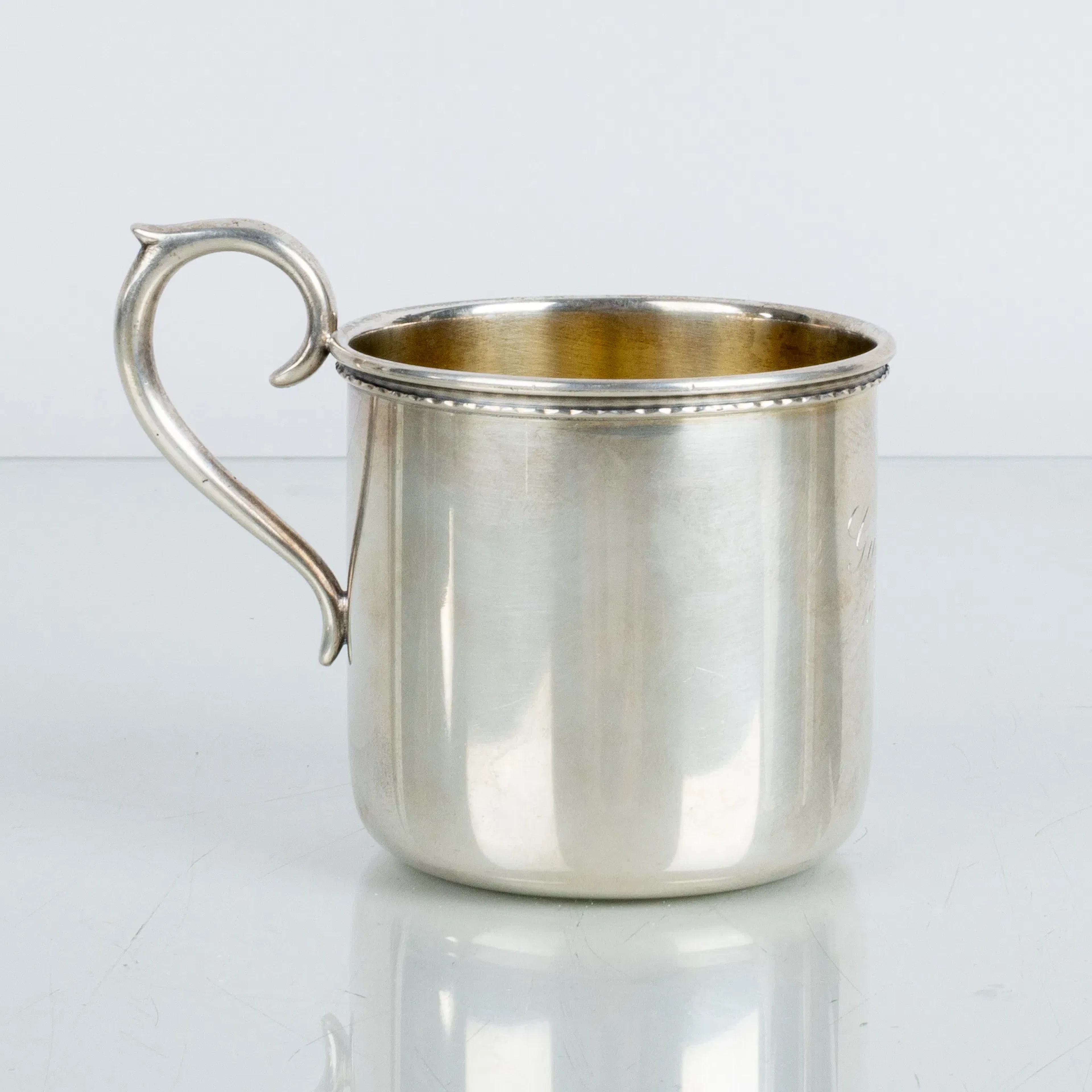 MUG, plata, CG Hallberg 1946, peso aprox. 123 g