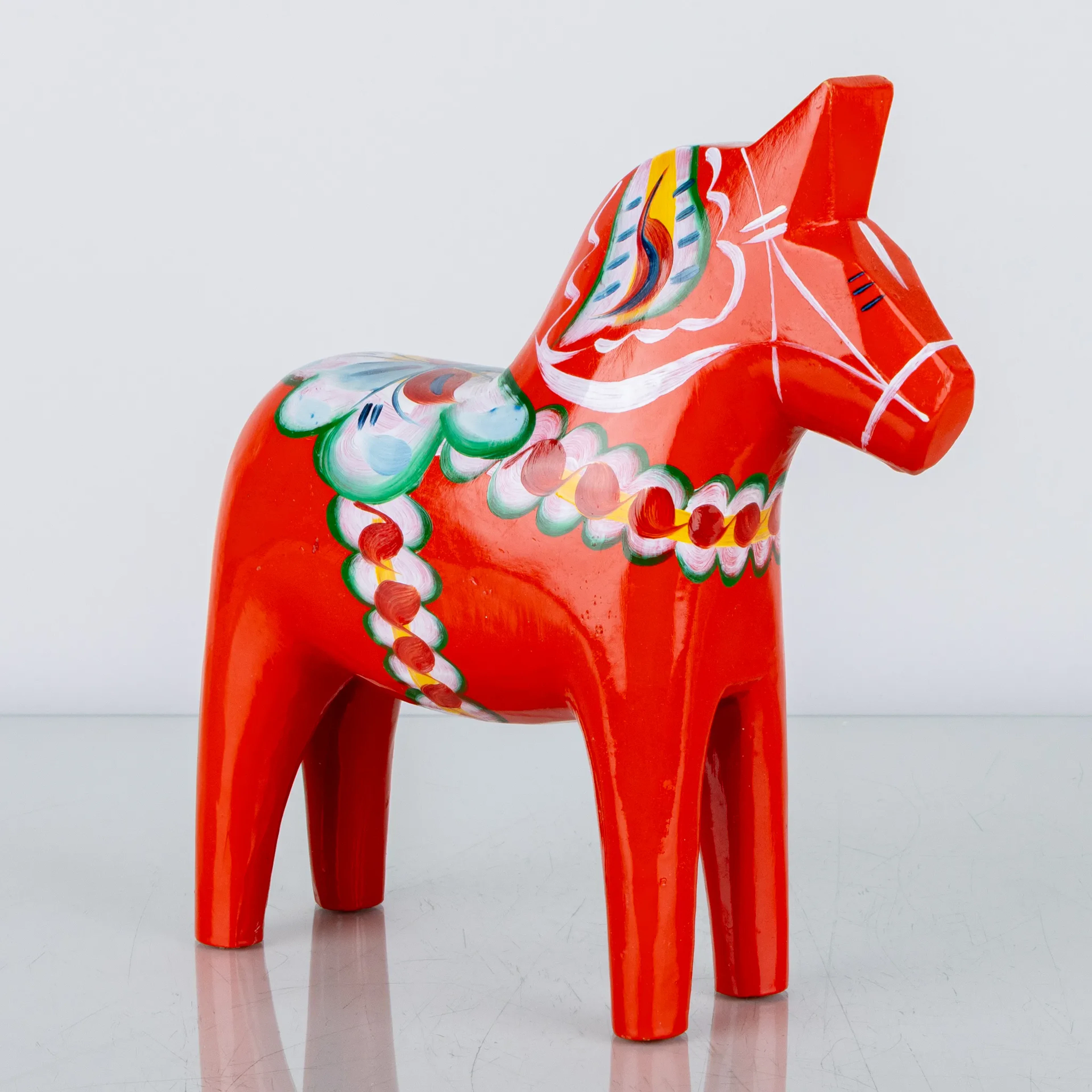 NILS OLSSON, a Dala horse, painted wood, Dalahemslöjd, Nusnäs, Mora, 1900s