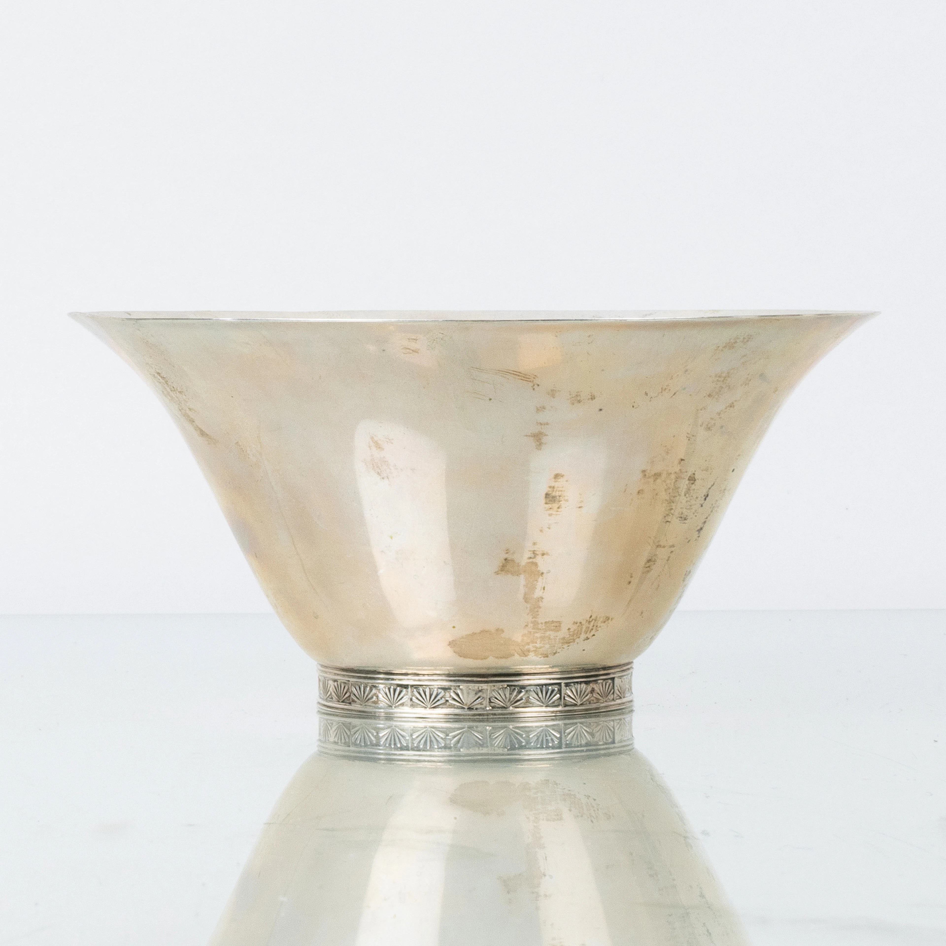 WIWEN NILSSON (1897-1974), ciotola in argento, Lund 1940, peso circa 115 g