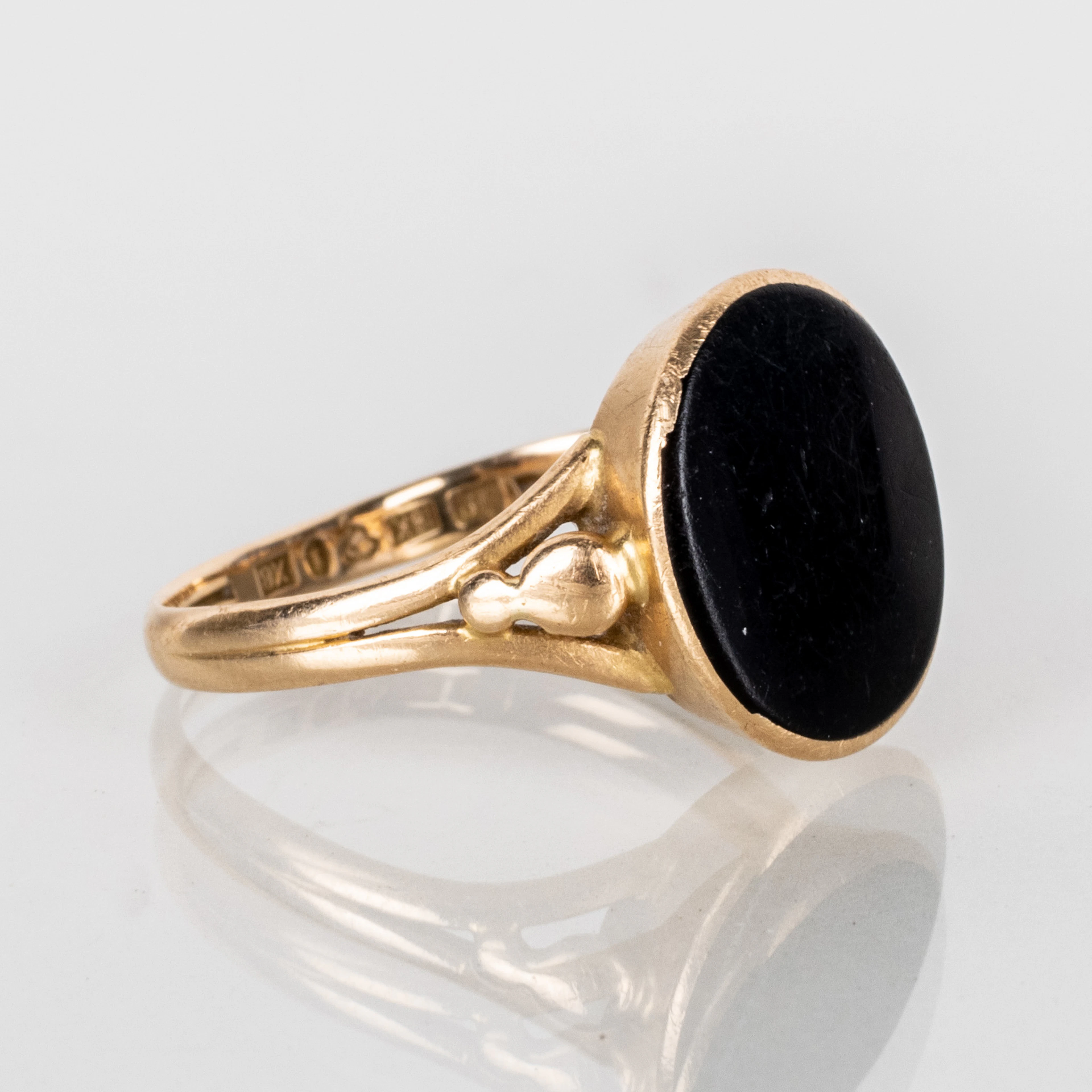ANELLO, oro 18 carati, con onice