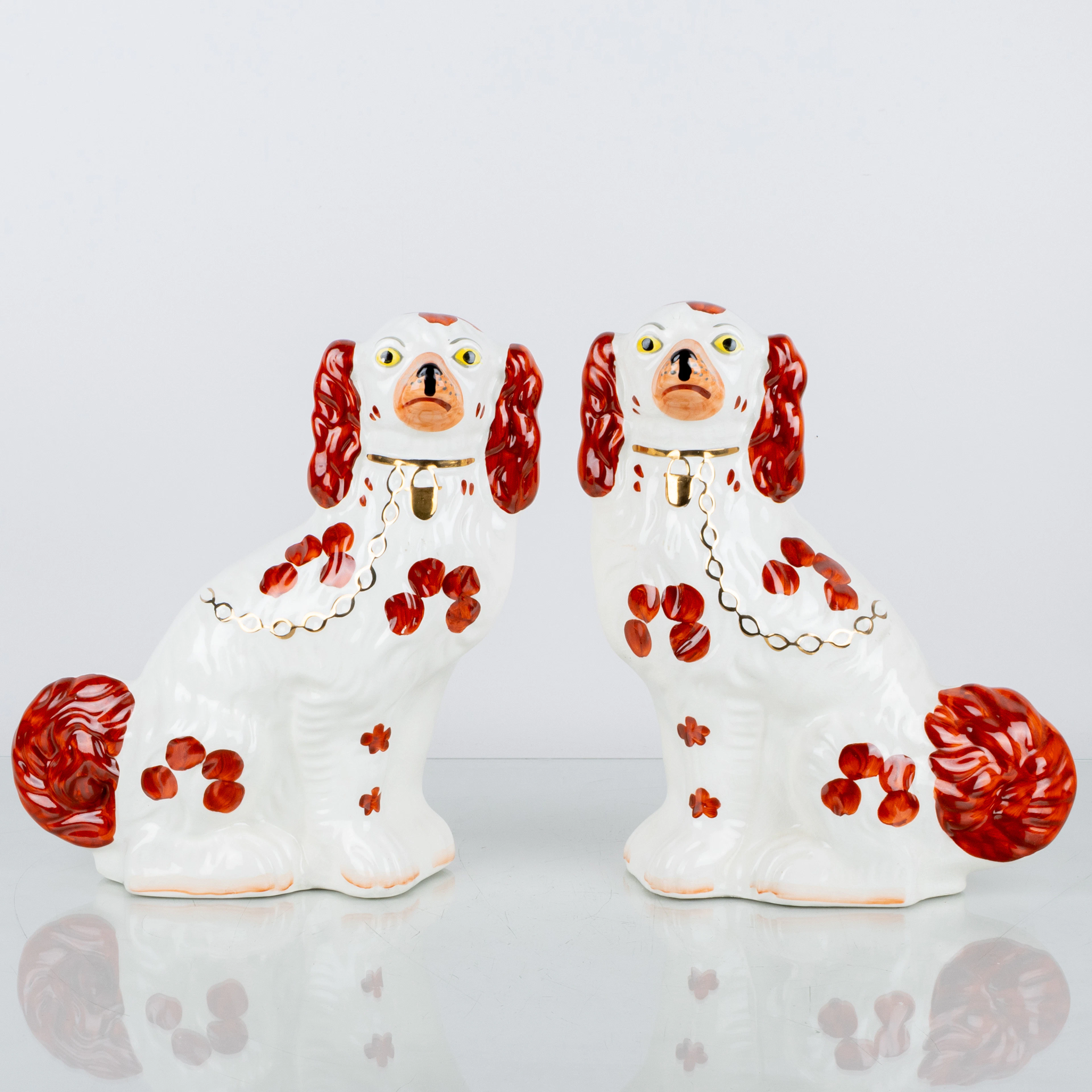 ARTHUR WOOD, 2 figurines, flint ware, England, 1900s