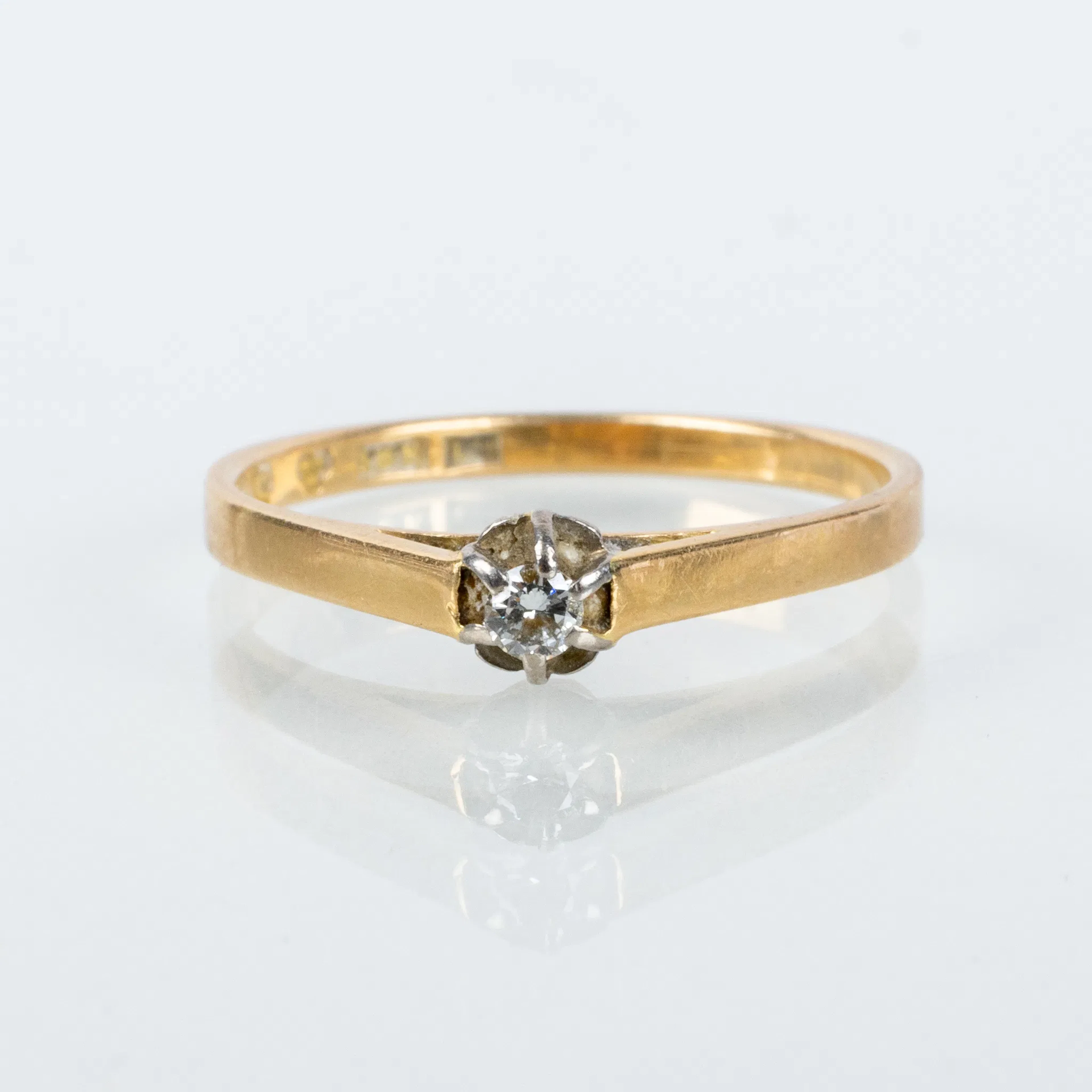 ANELLO, oro 18 carati, con diamante tagliato brillante, francobolli svedesi ÖRN e