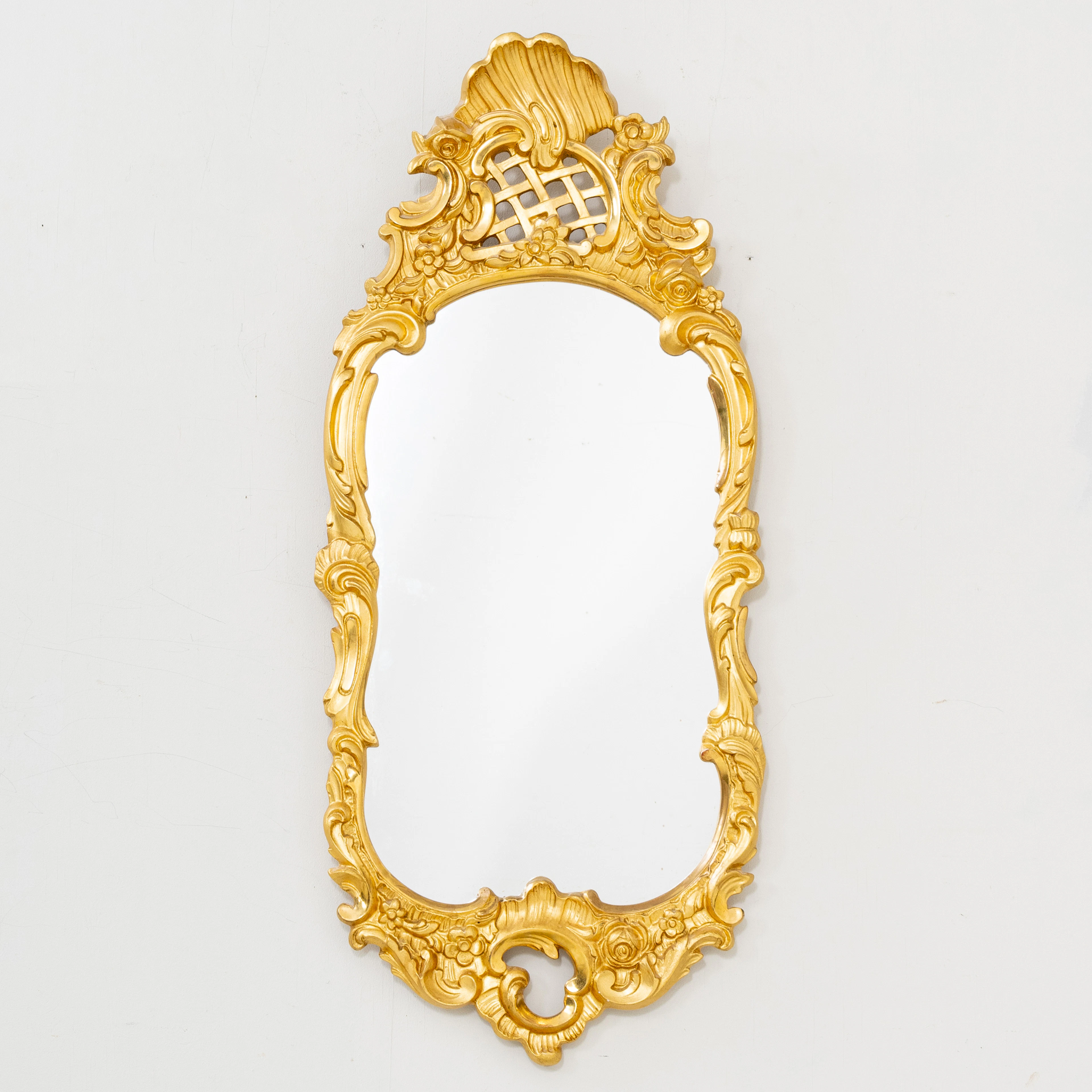SPECCHIO, stile rococò, dorato e bronzato, metà del 1900