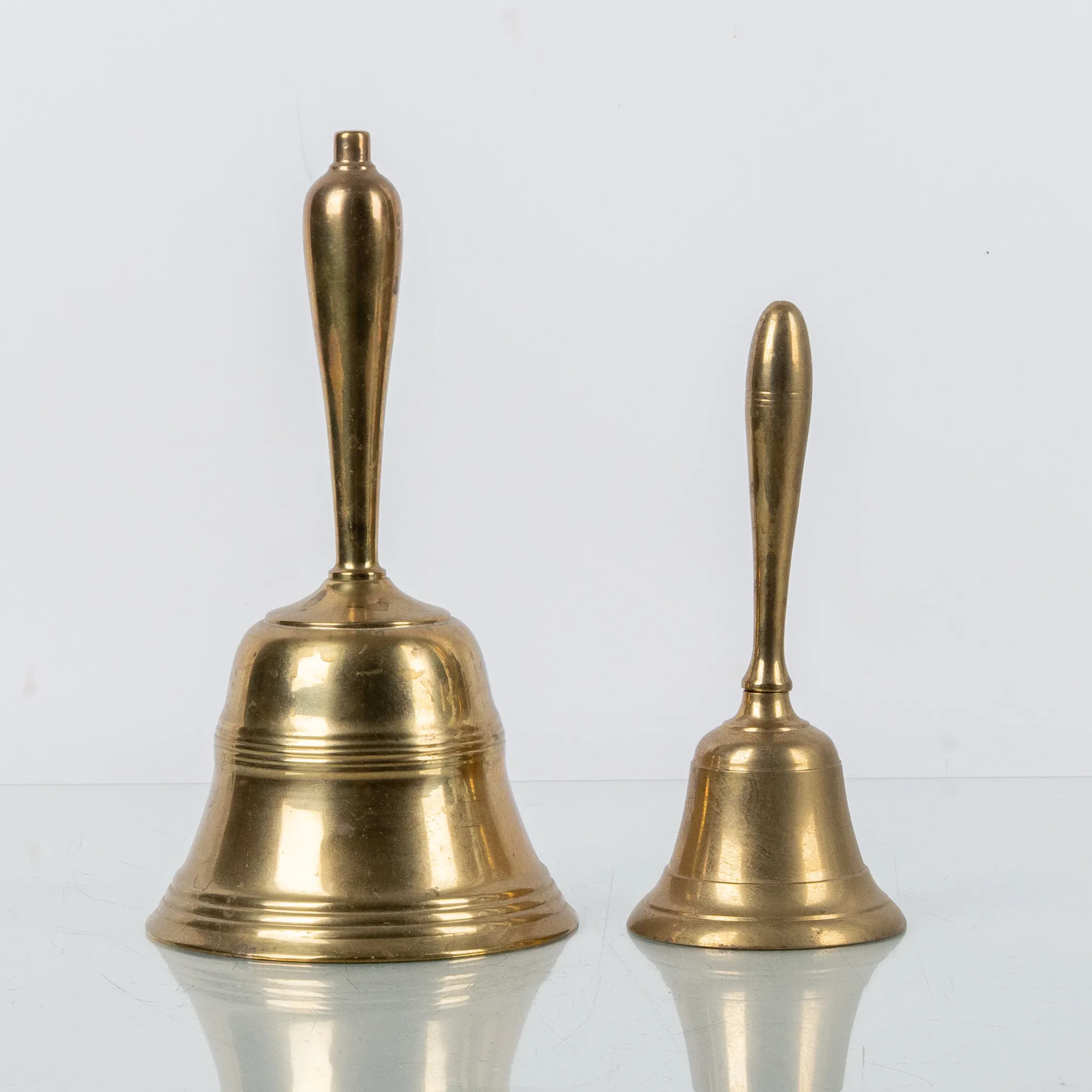 CAMPANAS / CAMPANAS, 2 piezas, latón, siglo XX