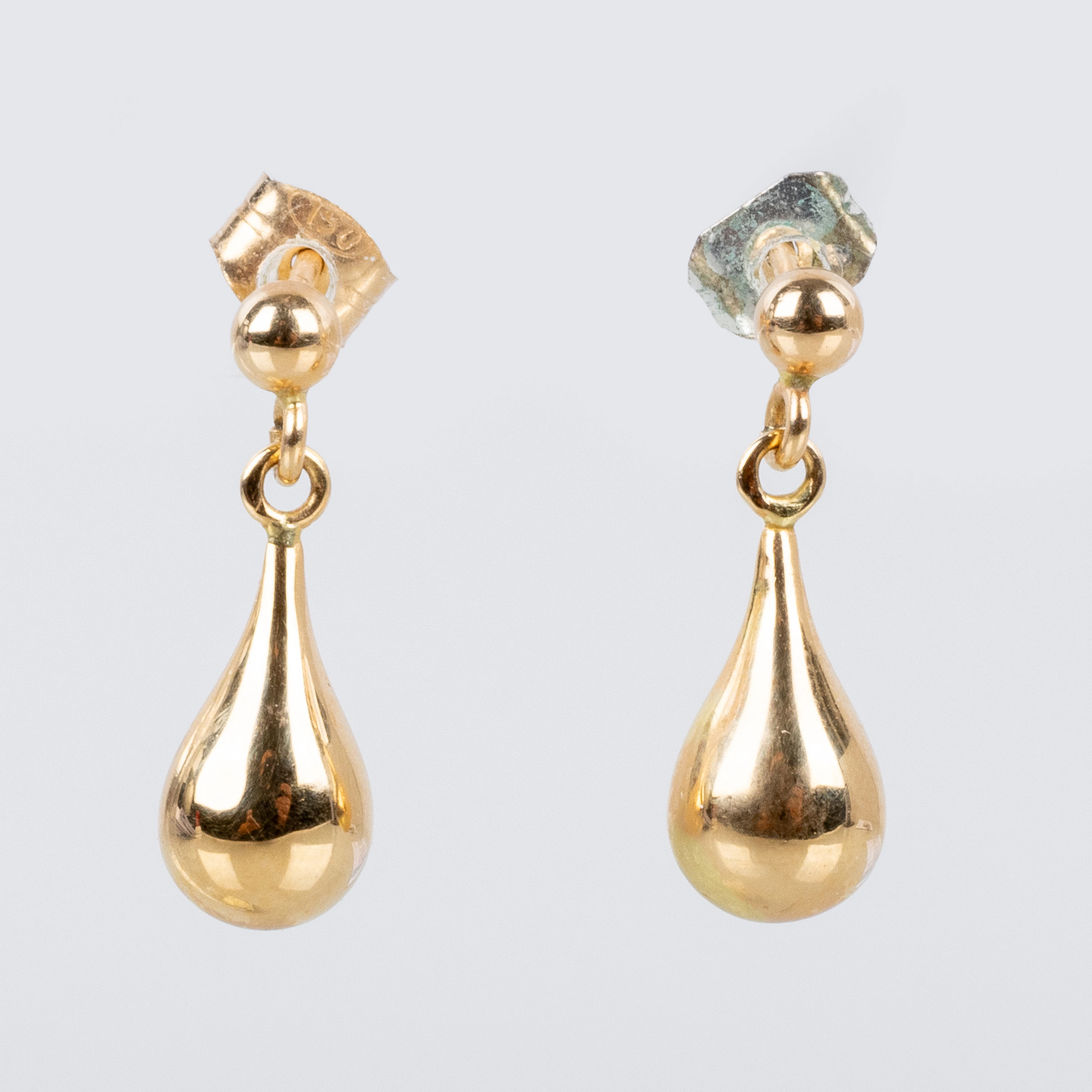 PENDIENTES, 1 par, oro de 18 quilates, segunda mitad del siglo XX
