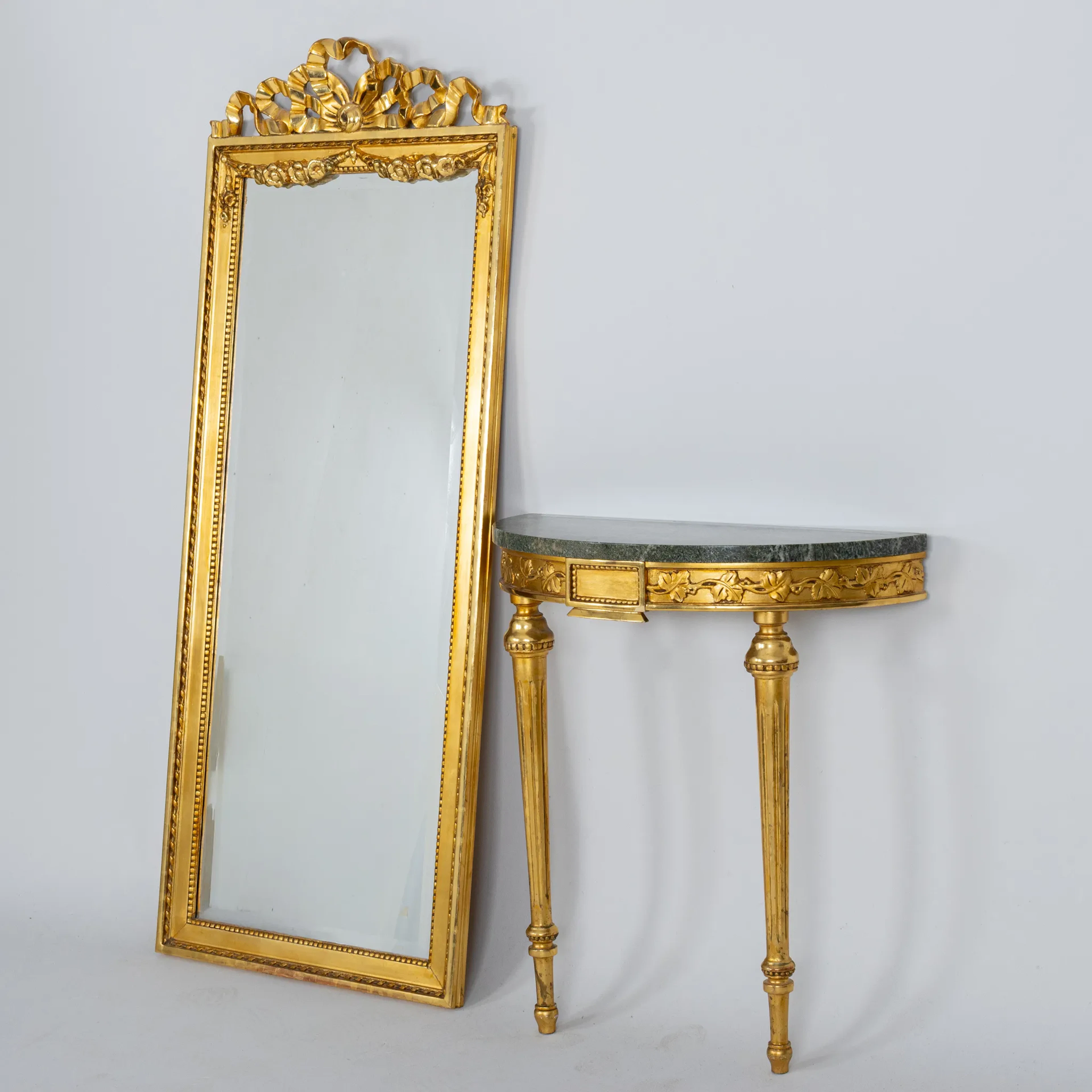 MIROIR AVEC TRYMÅ, STYLE GUSTAVIEN, ART ET DESIGN NORDIQUES, Norrköping