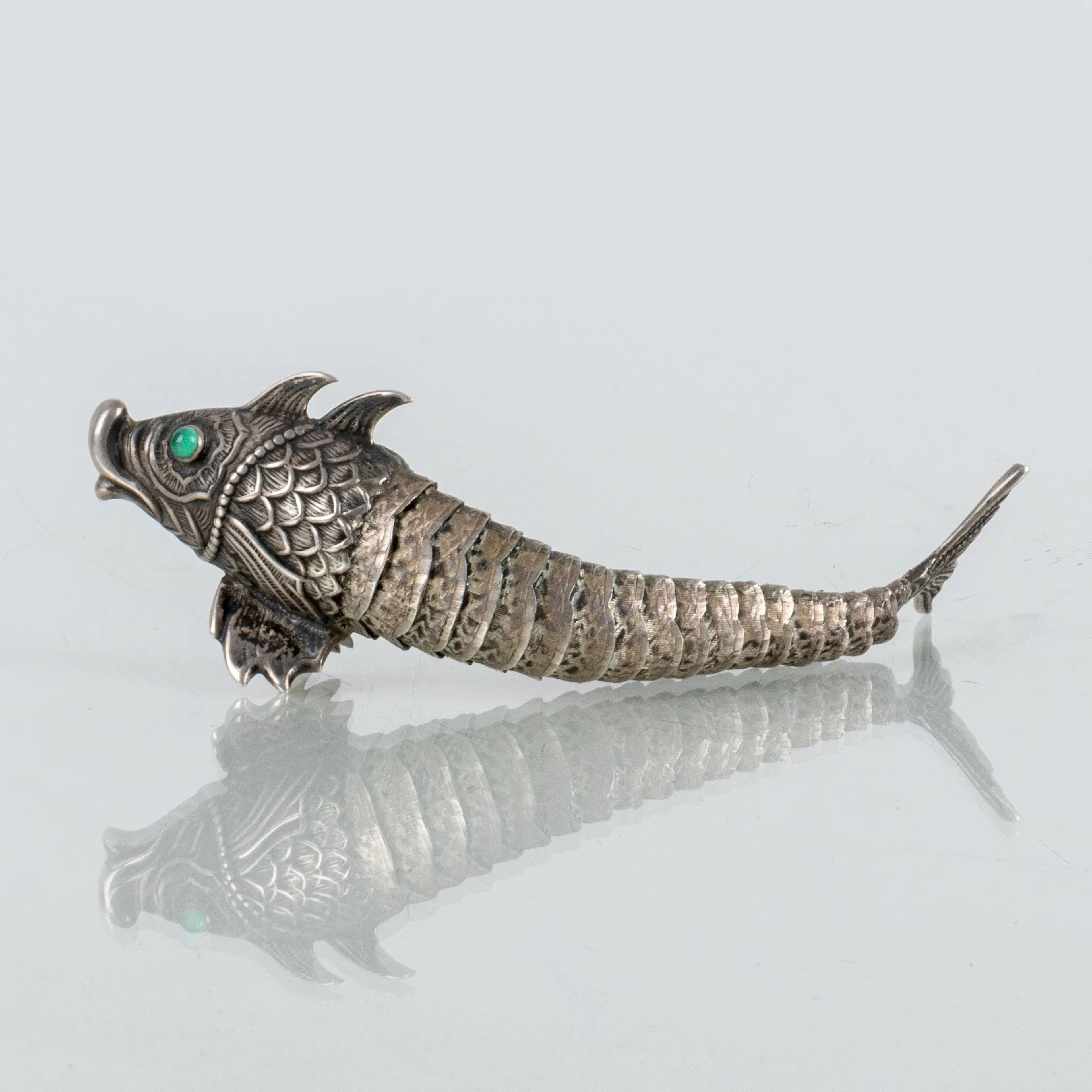 DECORACIÓN DE MESA, plata, pescado, España, primera mitad del siglo XX
