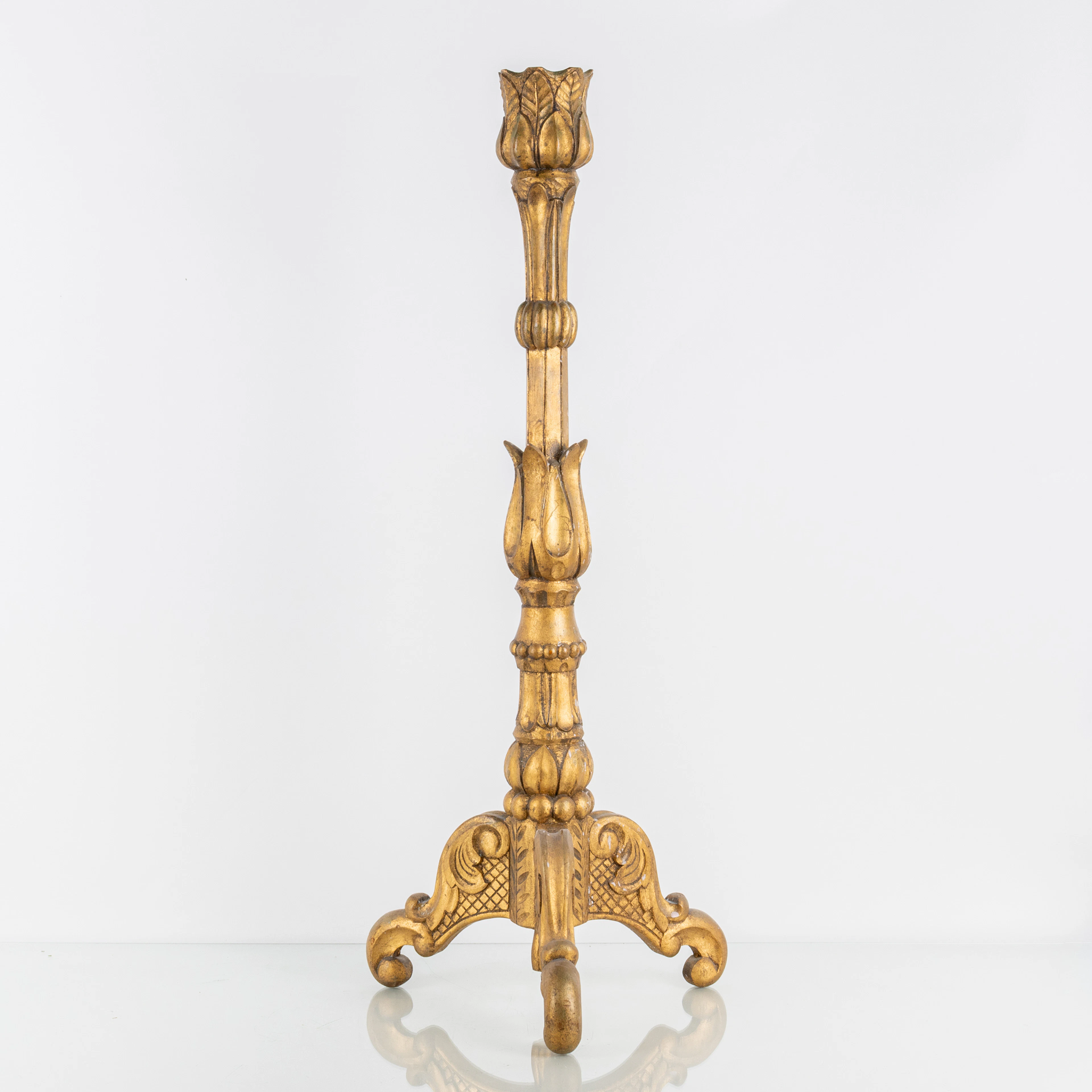 CANDELABRO DE PISO, MADERA BRONCEADA, DÉCADA DE 1900