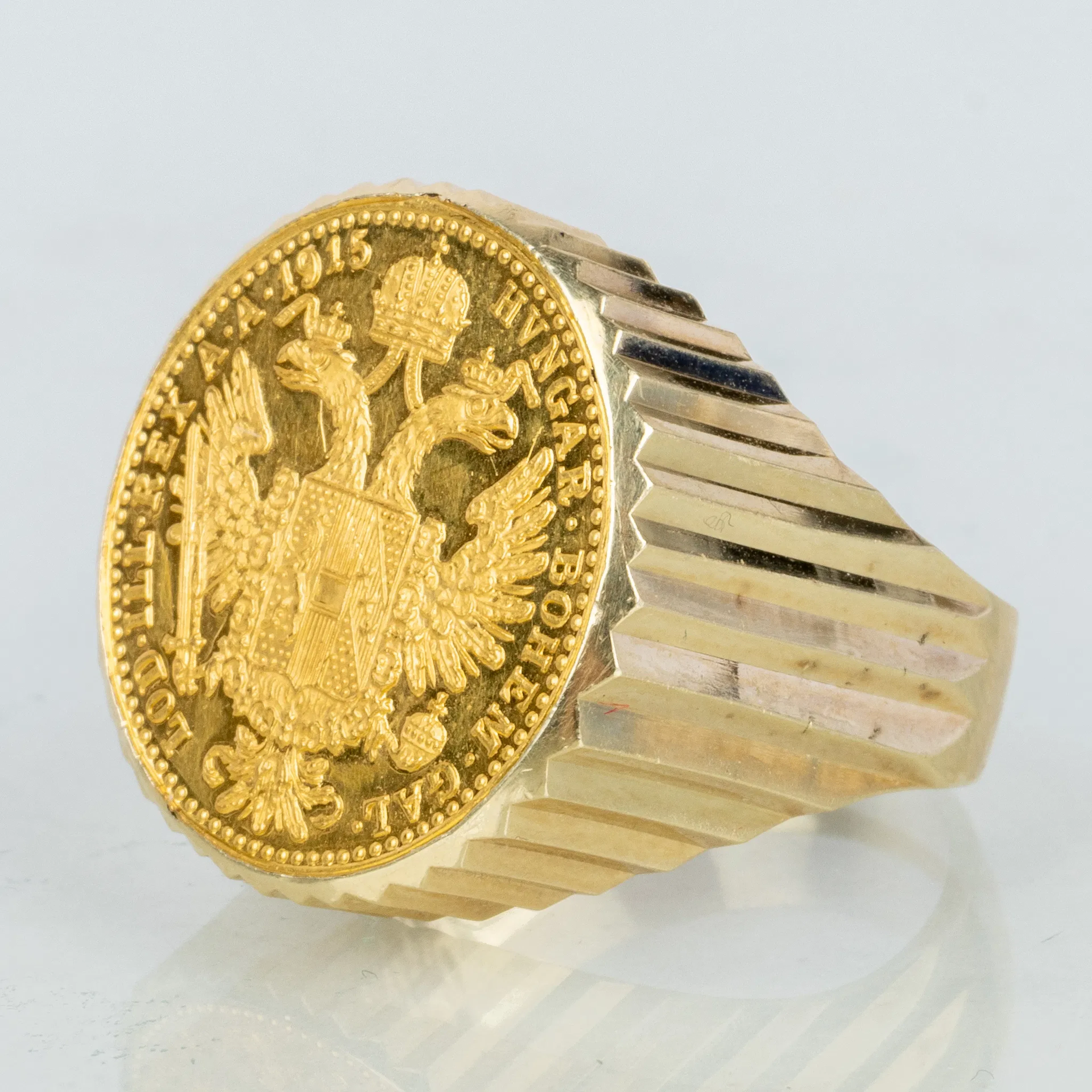 RING, 14/23k gold, with coin 1 ducat Austria-Hungary 1915