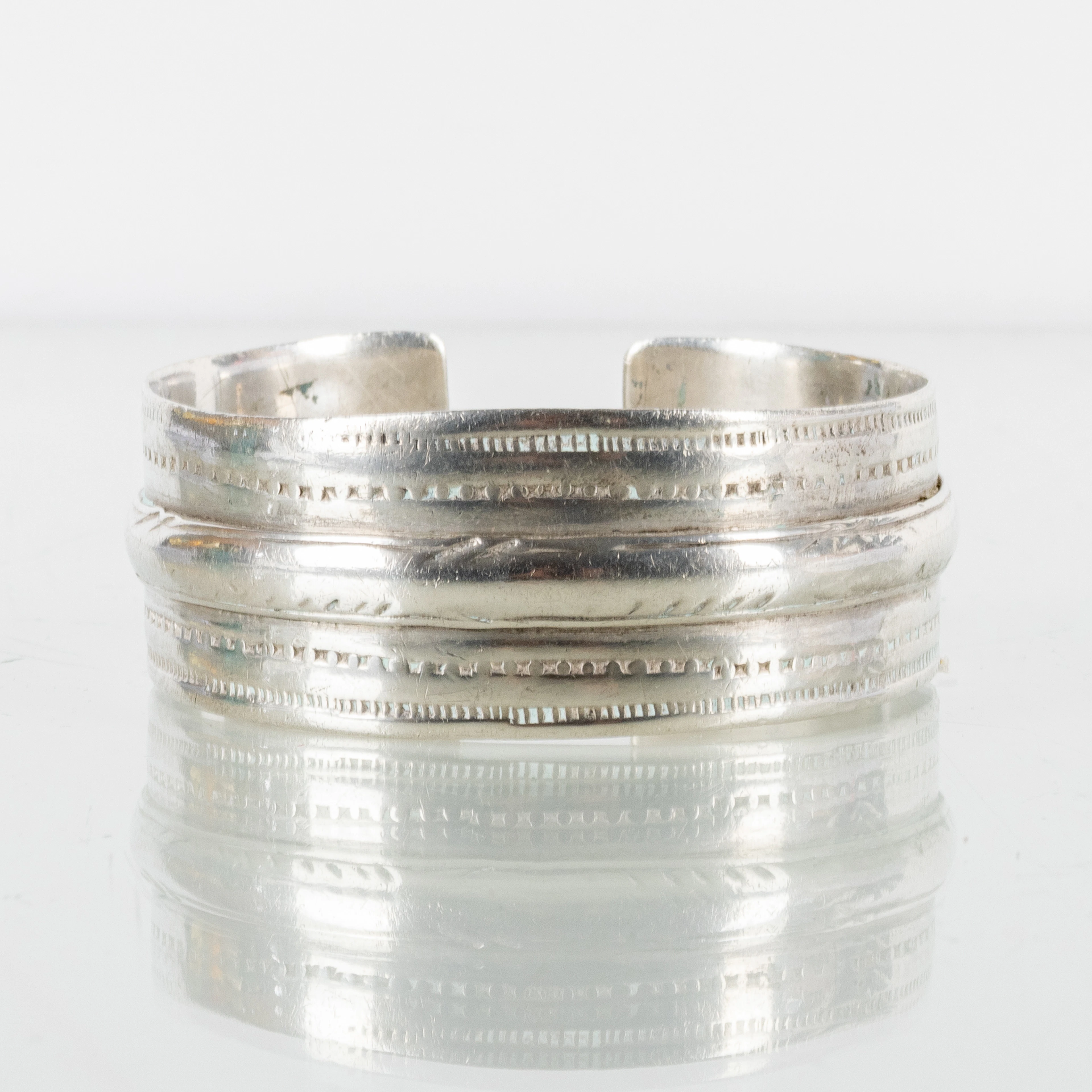 BRACCIALE, argento, cosiddetto argento berbero, Tunisia, seconda metà del 20° secolo