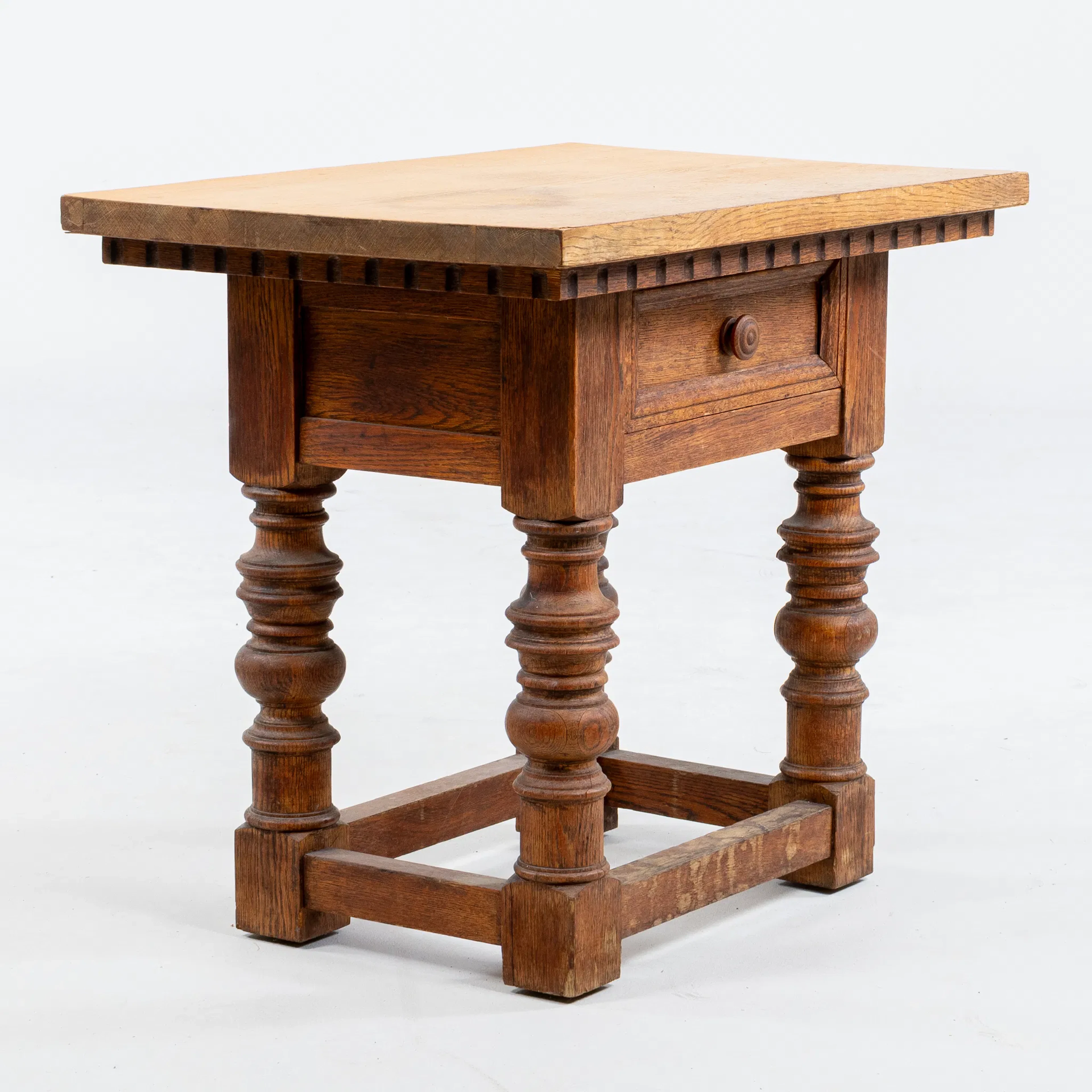 MESA LATERAL, roble, estilo barroco, siglo XIX