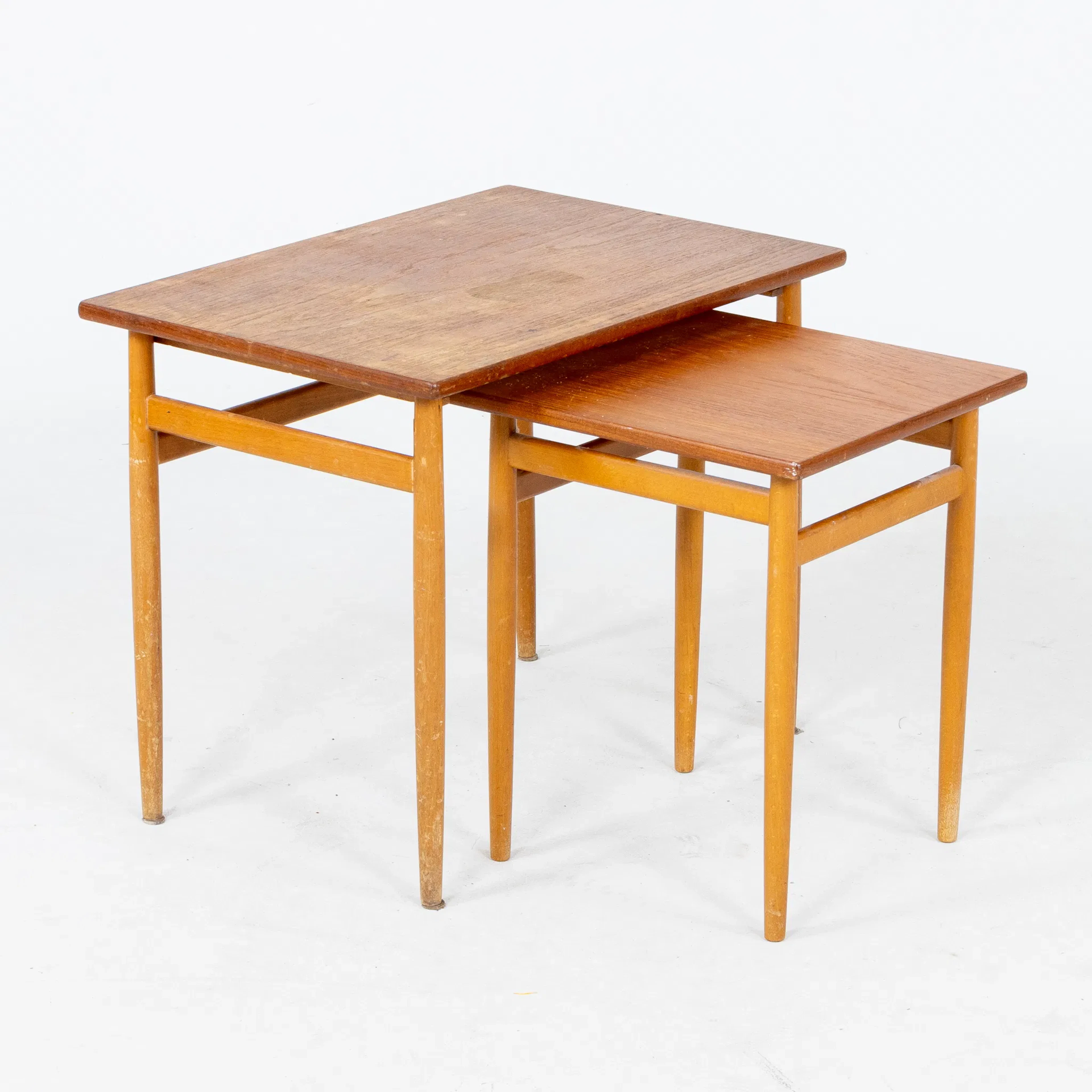 MESA DE ANIDACIÓN, 2 partes, años 50