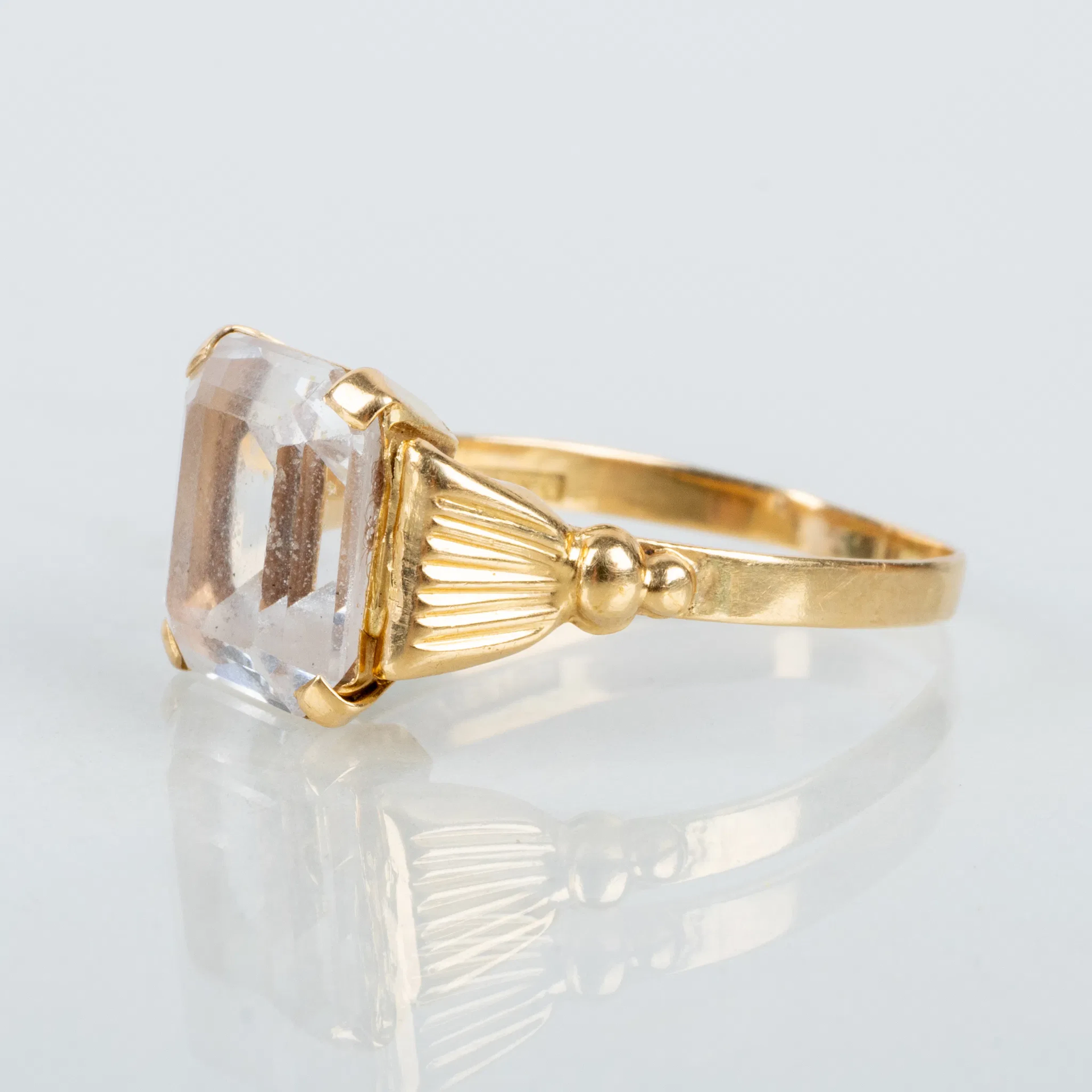 ANILLO, oro de 18 quilates, sellos suecos APP 1957, con cristal de roca