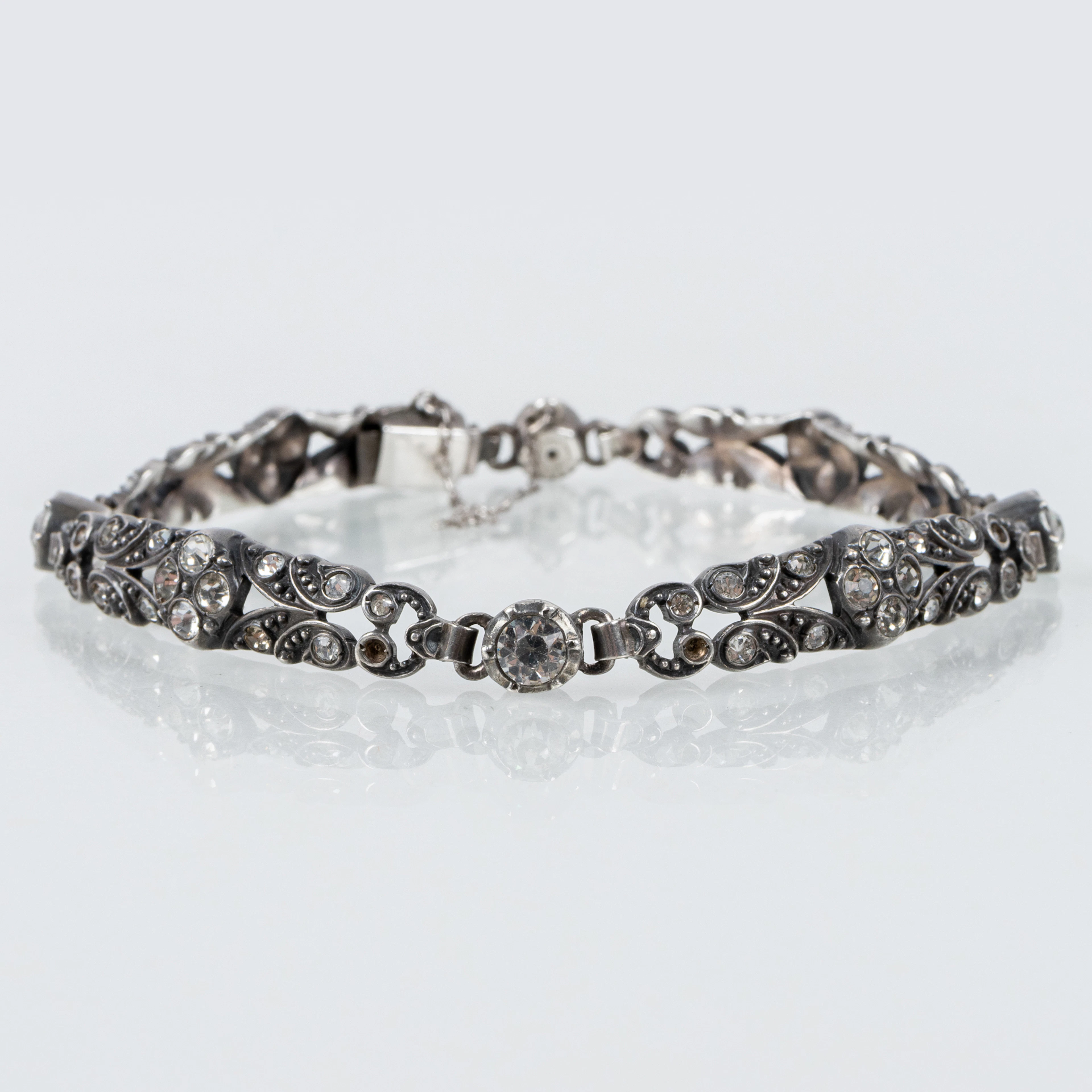 ARMBAND, Silber, mit Markisiten, Anfang des 20. Jahrhunderts