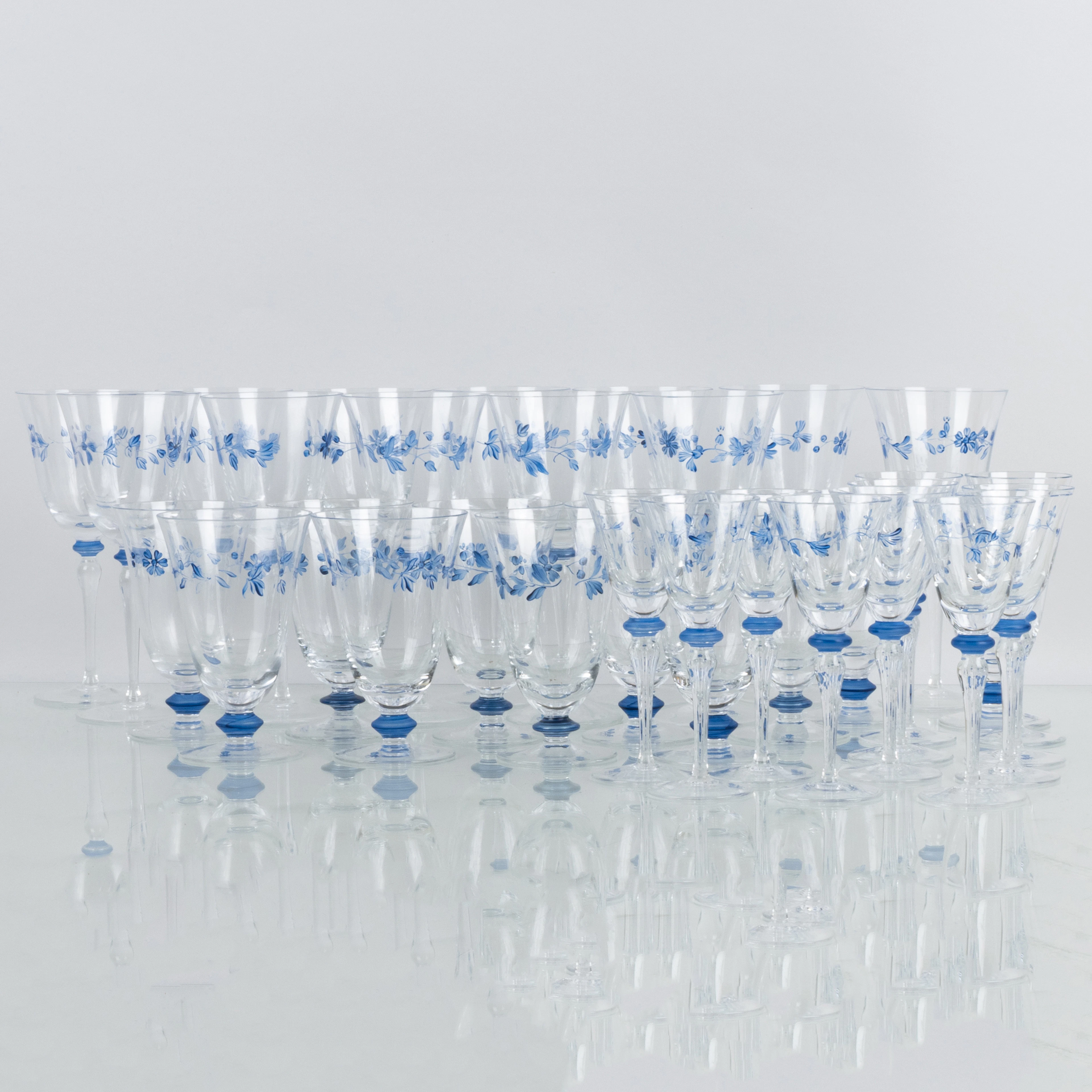 JACKIE LYND, a 34-piece glass set, "Blue Manor", Christineholm
