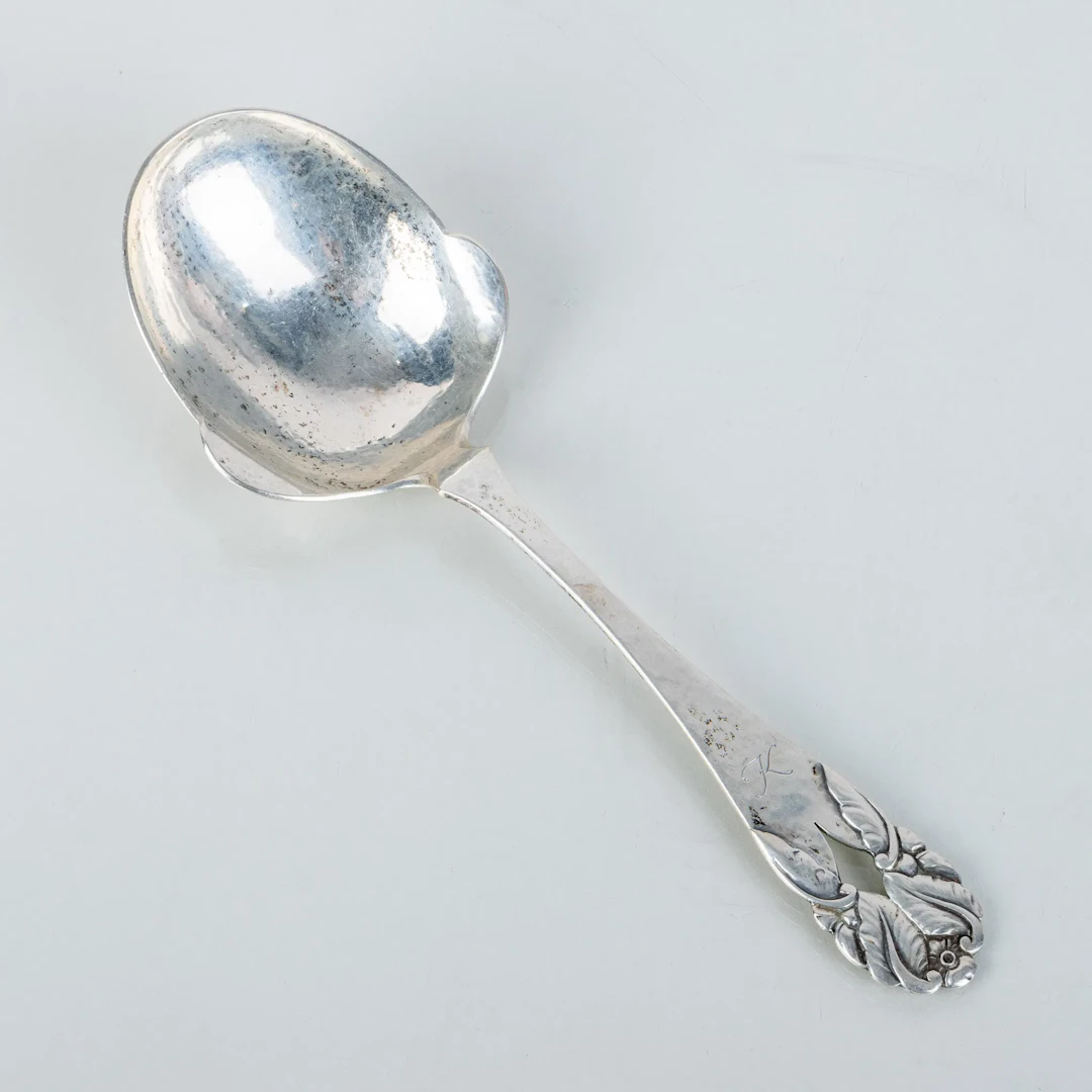 CUCHARA DE SERVIR, plata, la primera mitad del siglo XX
