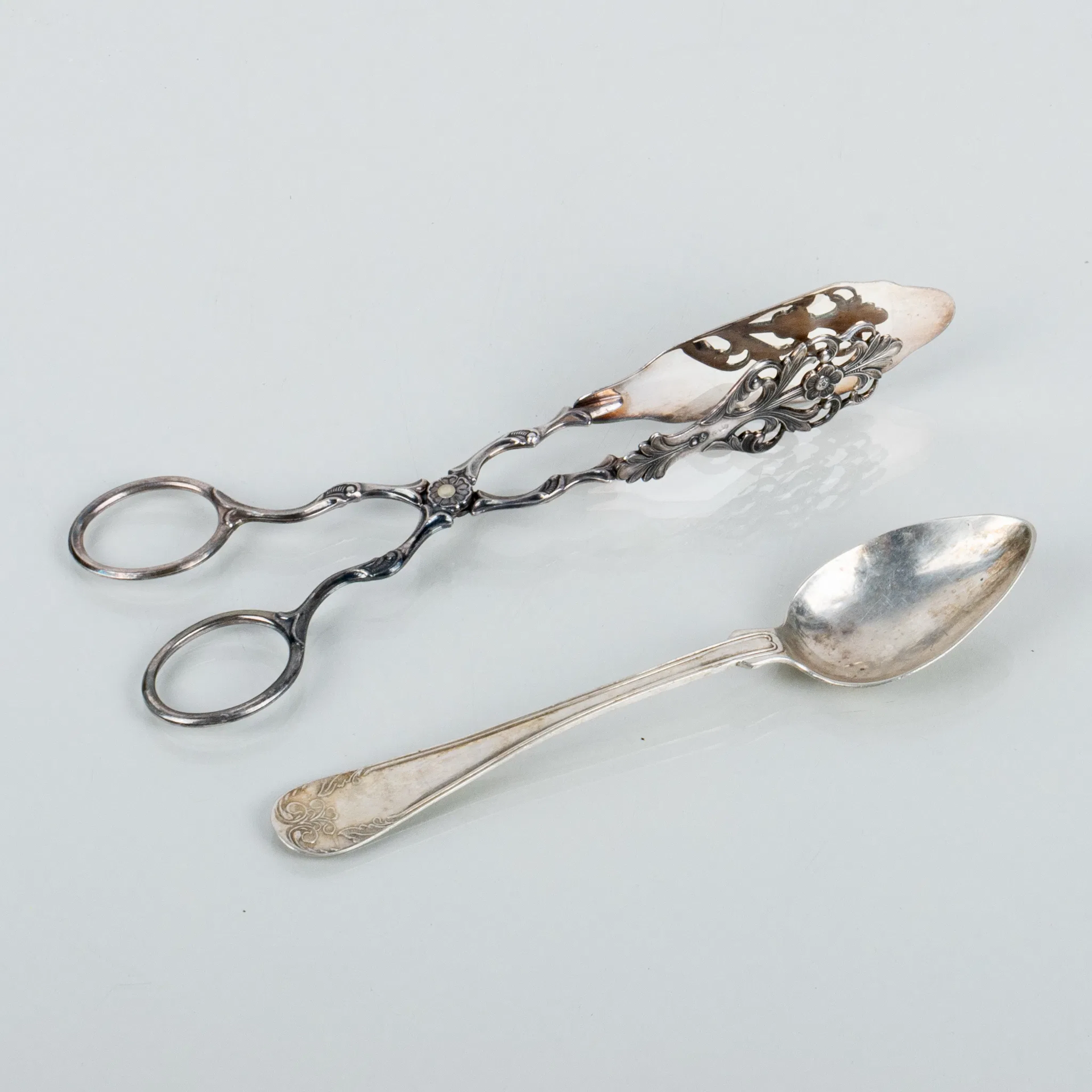 PINZE E CUCCHIAIO DA CAFFÈ, argento, 1800 e 1900
