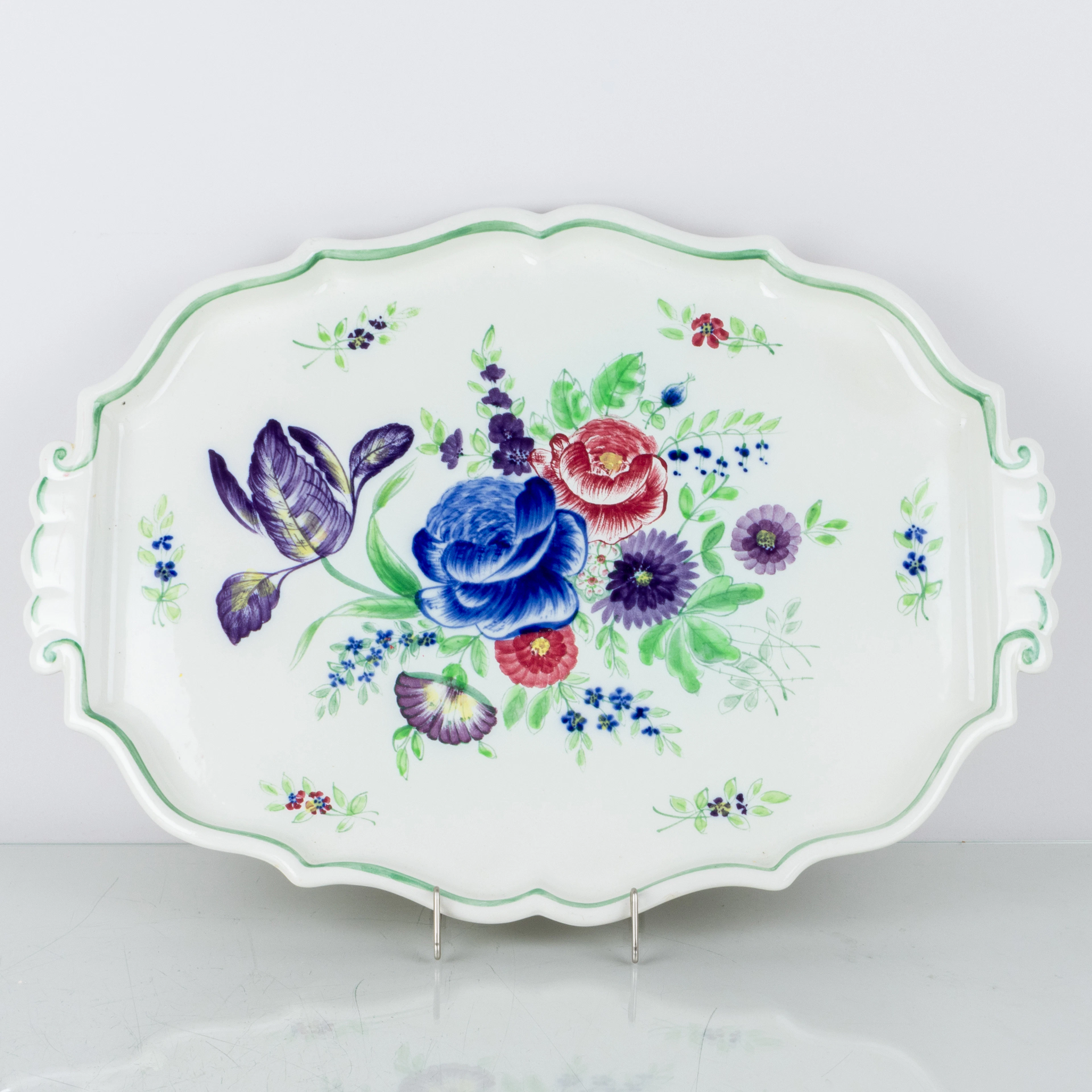 EUGEN TROST, UNA BANDEJA DE PORCELANA, AÑOS 50