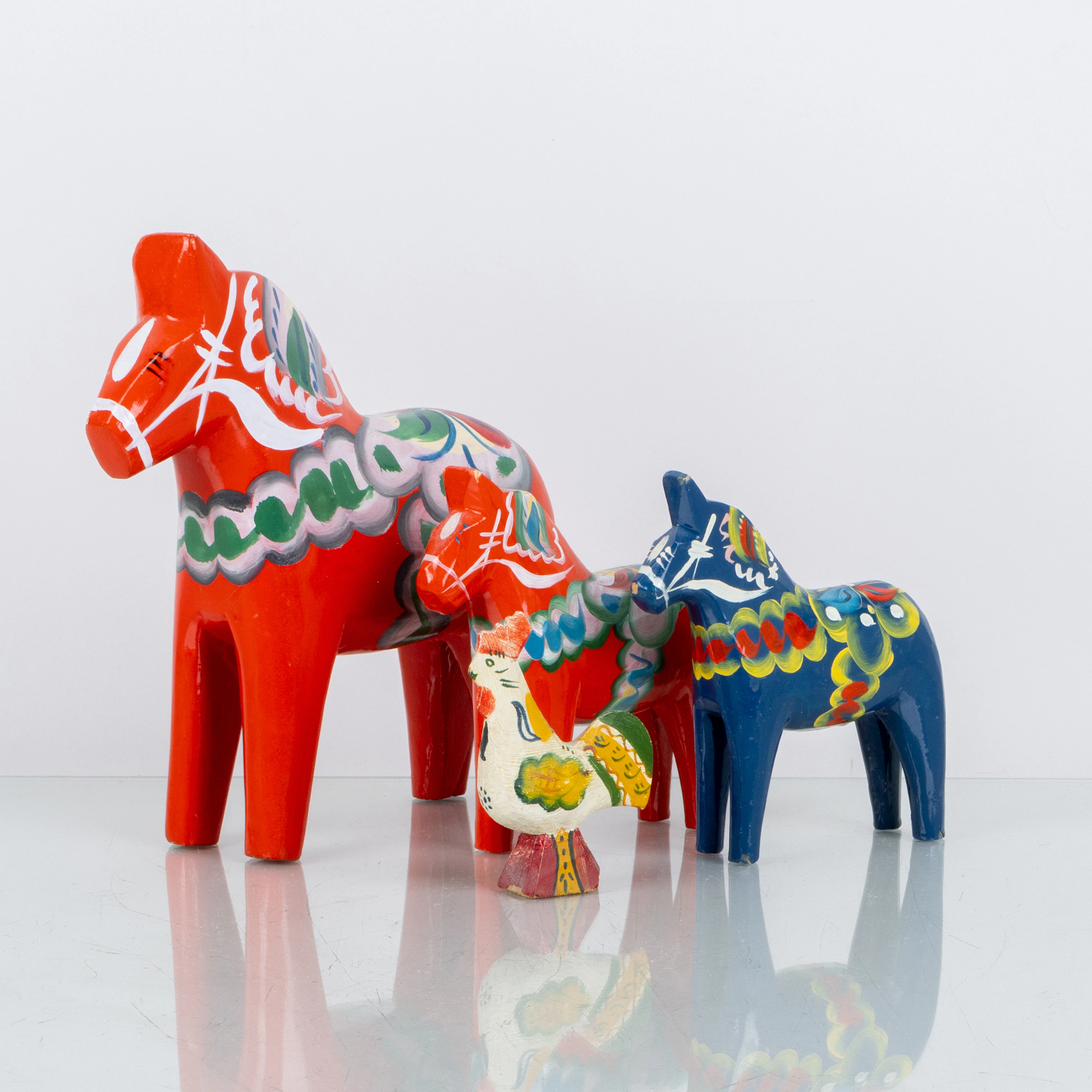 DALA HORSES AND ROOSTER, painted wood, the second half of the 20th century