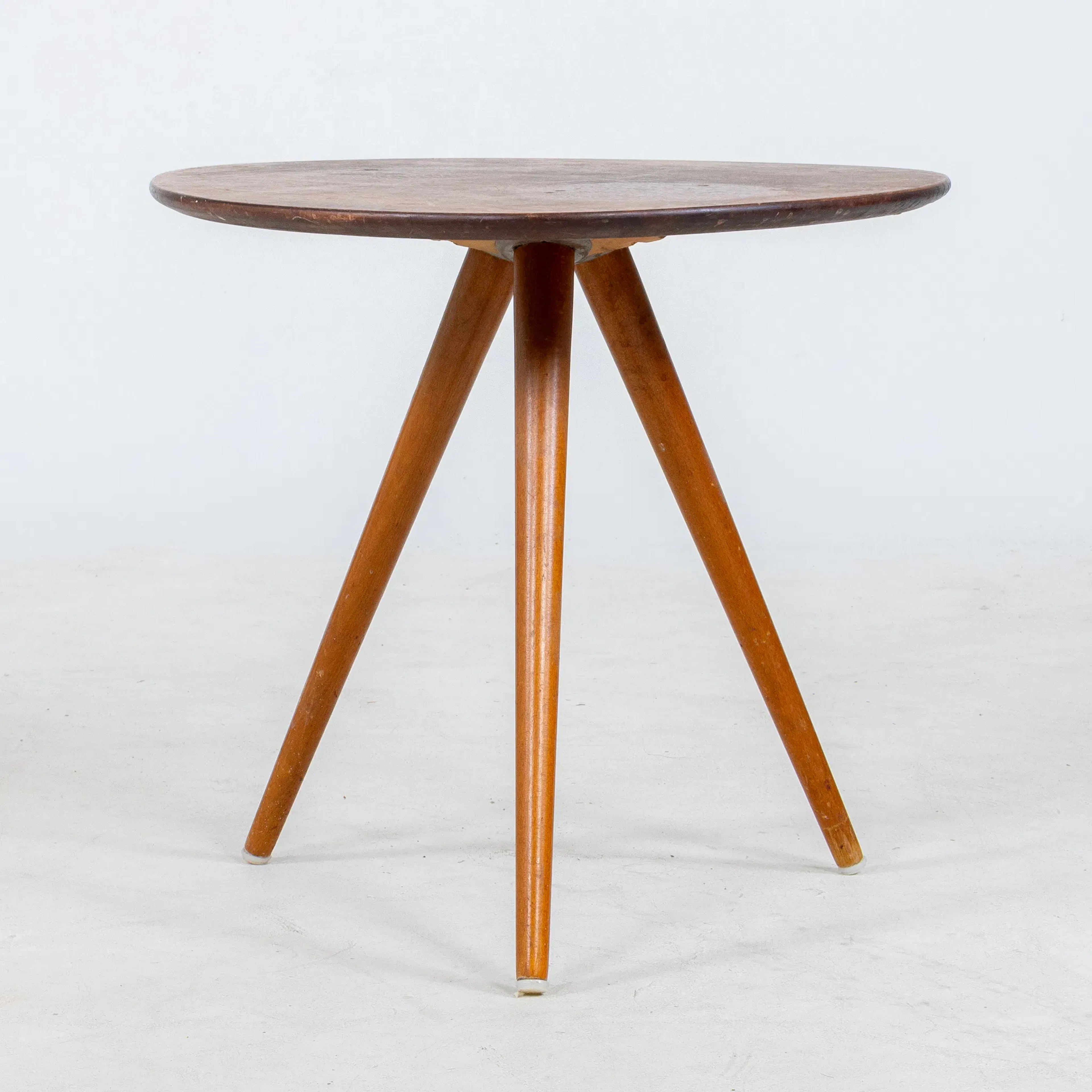 SIDE TABLE, mid-20th century