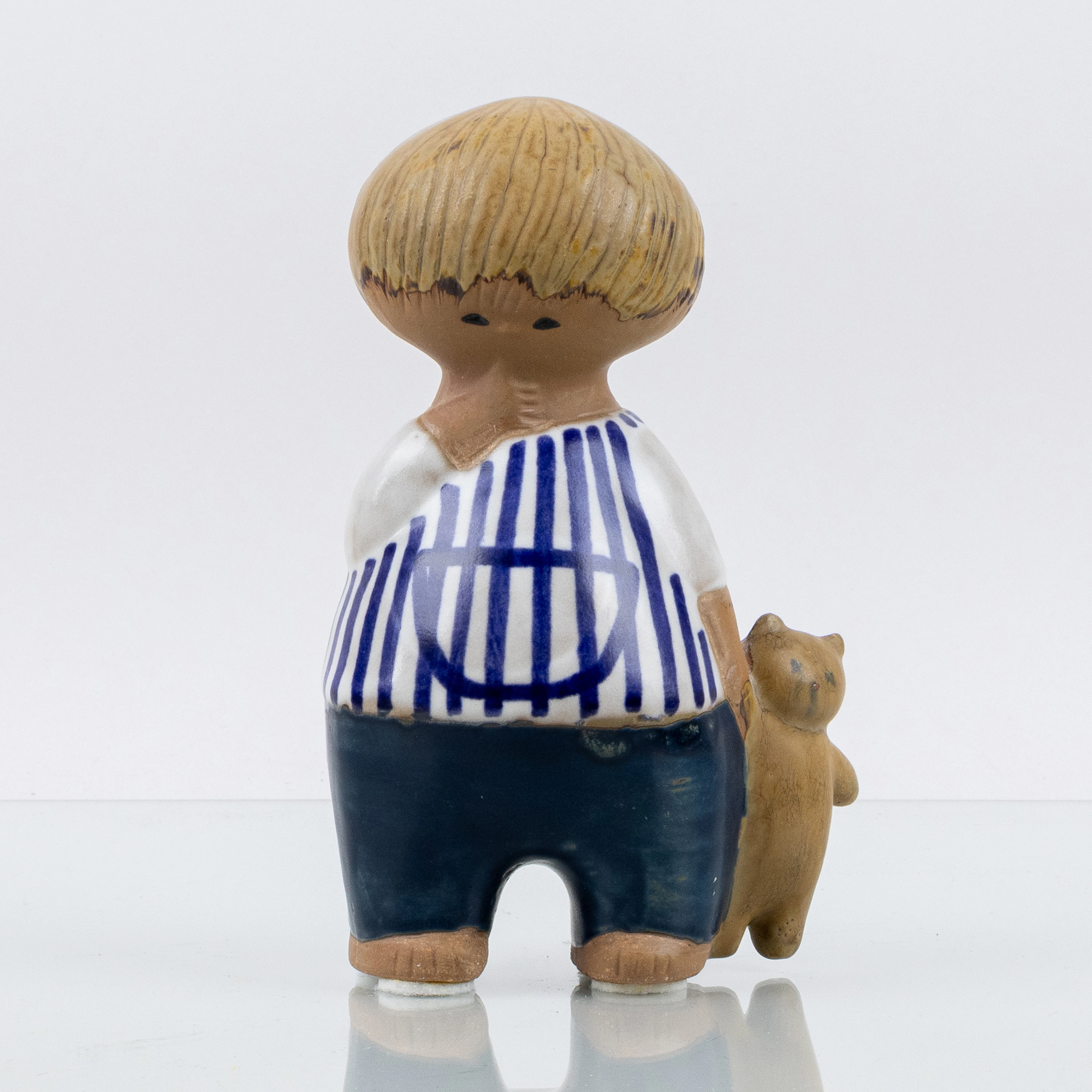 LISA LARSON, una figura de cerámica, "Malin", de la serie "Los niños de Larson", Gustavsberg