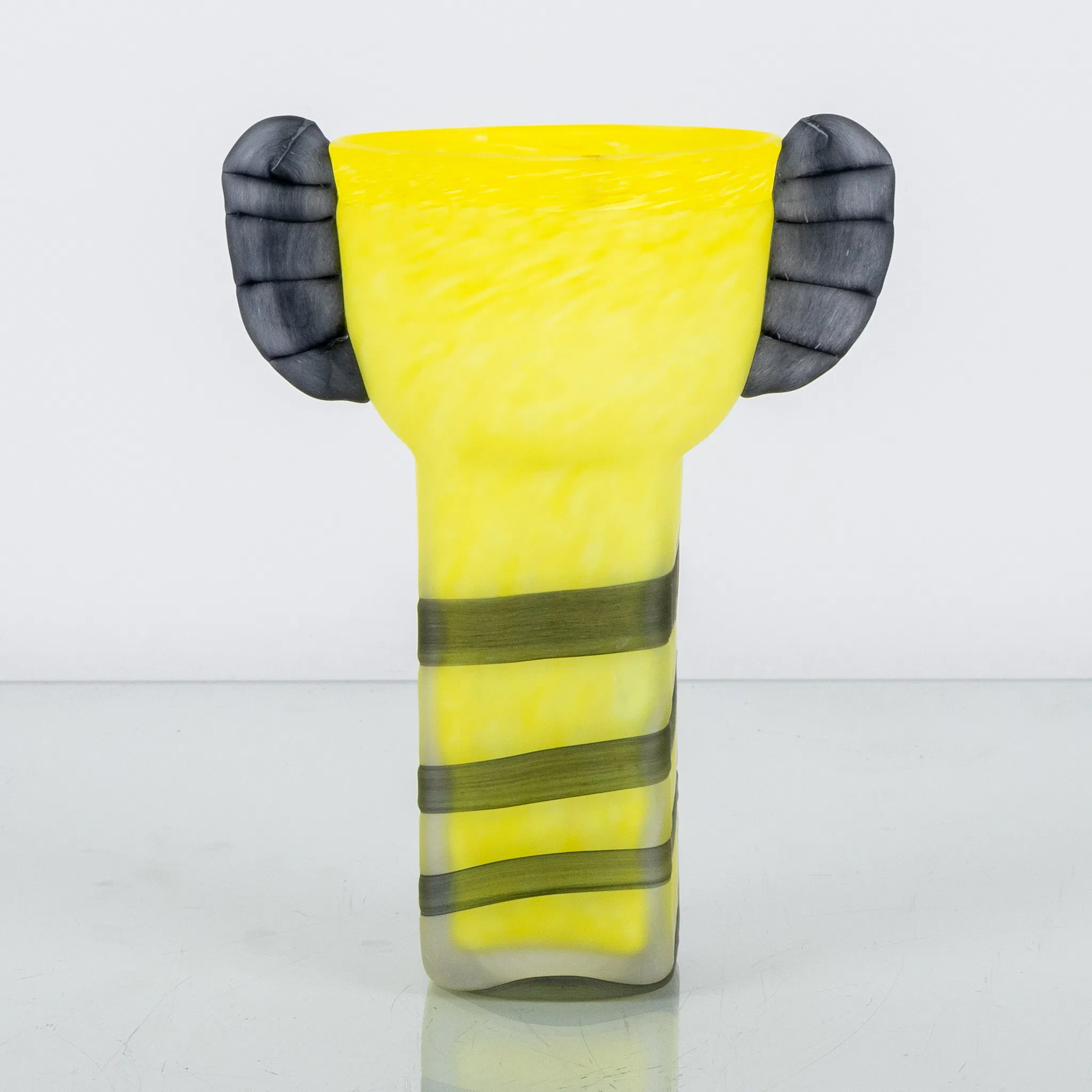 ULRICA HYDMAN-VALLIEN, a glass vase "Tiger", Kosta Boda, signed