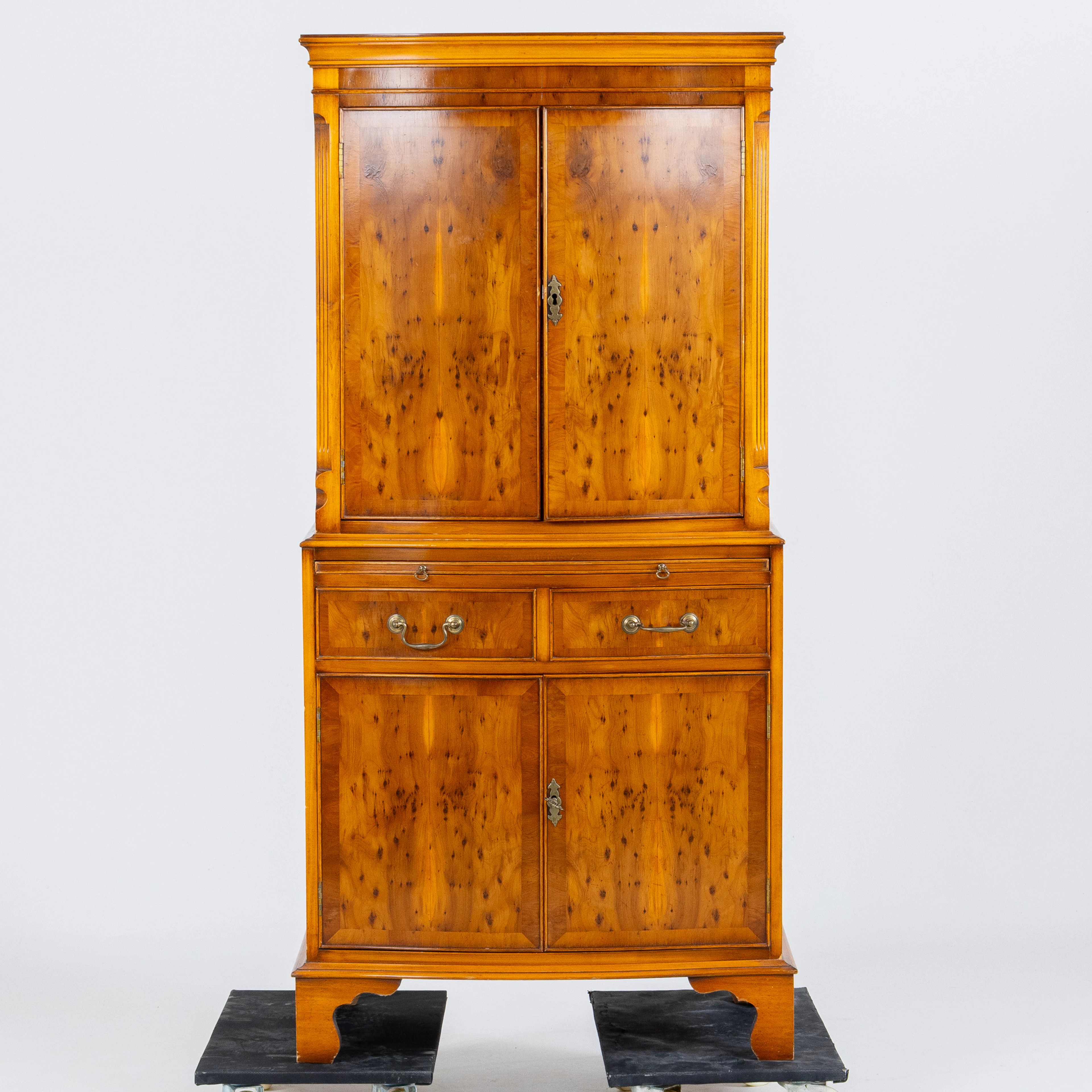 BARKABINETT, Bevan Funell, England, 20. Jahrhundert