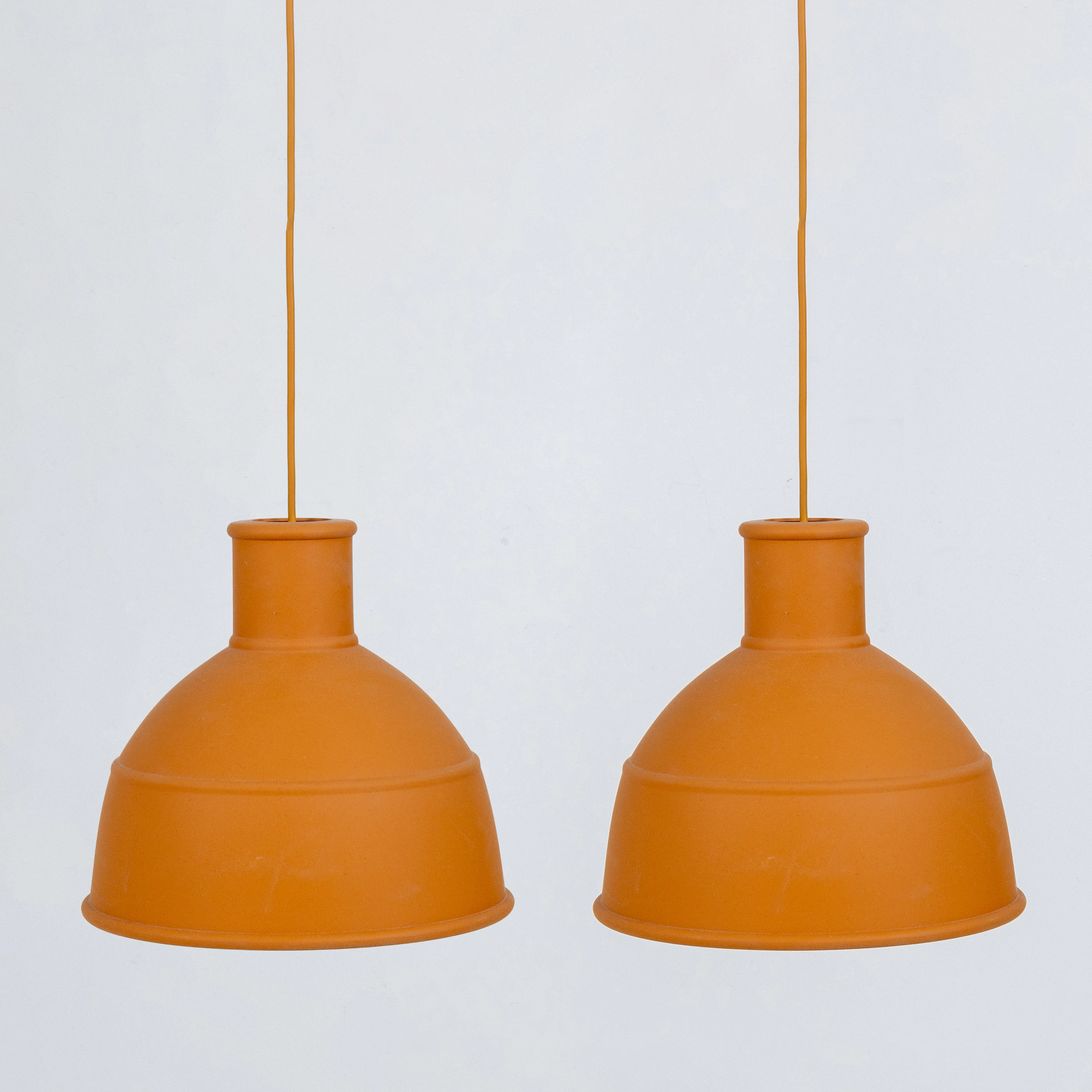 FORMEZ-NOUS AVEC AMOUR, 1 paire, lampes de plafond, « Unfold », Muuto, Danemark, contemporain
