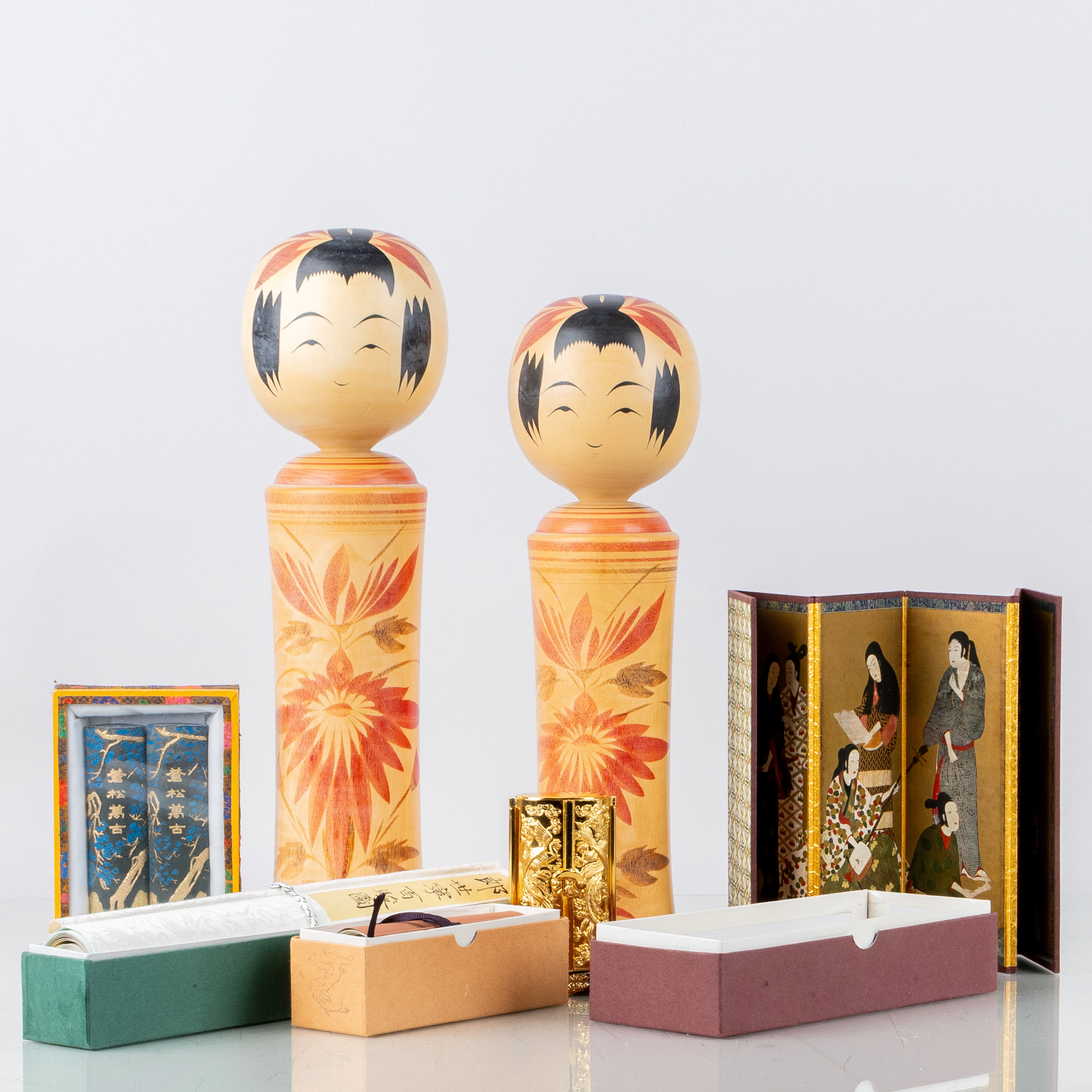 DECORAZIONI, 9 pezzi, Giappone, 1900