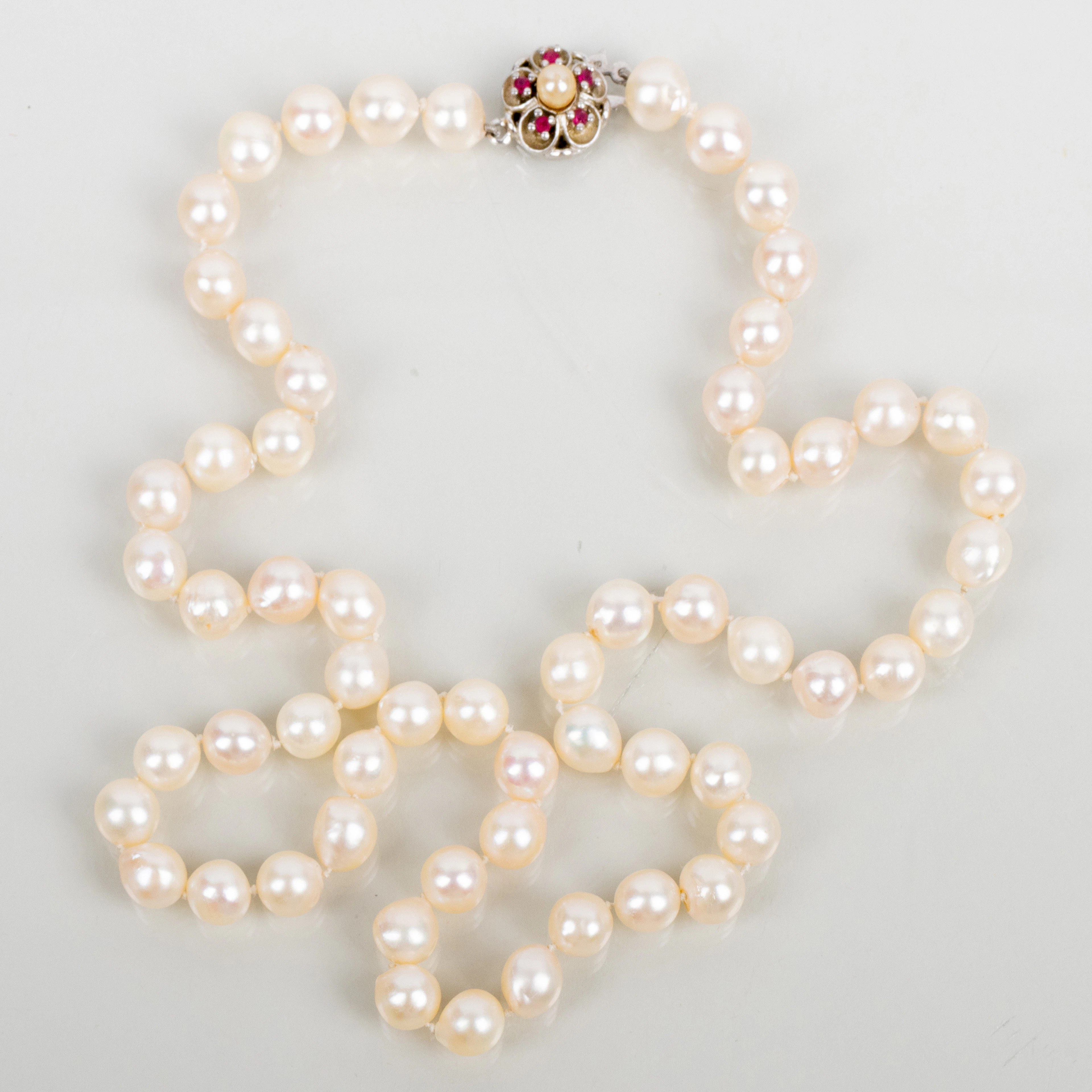 COLLANE DI PERLE, perline dosate coltivate, serrature d'argento, 1900