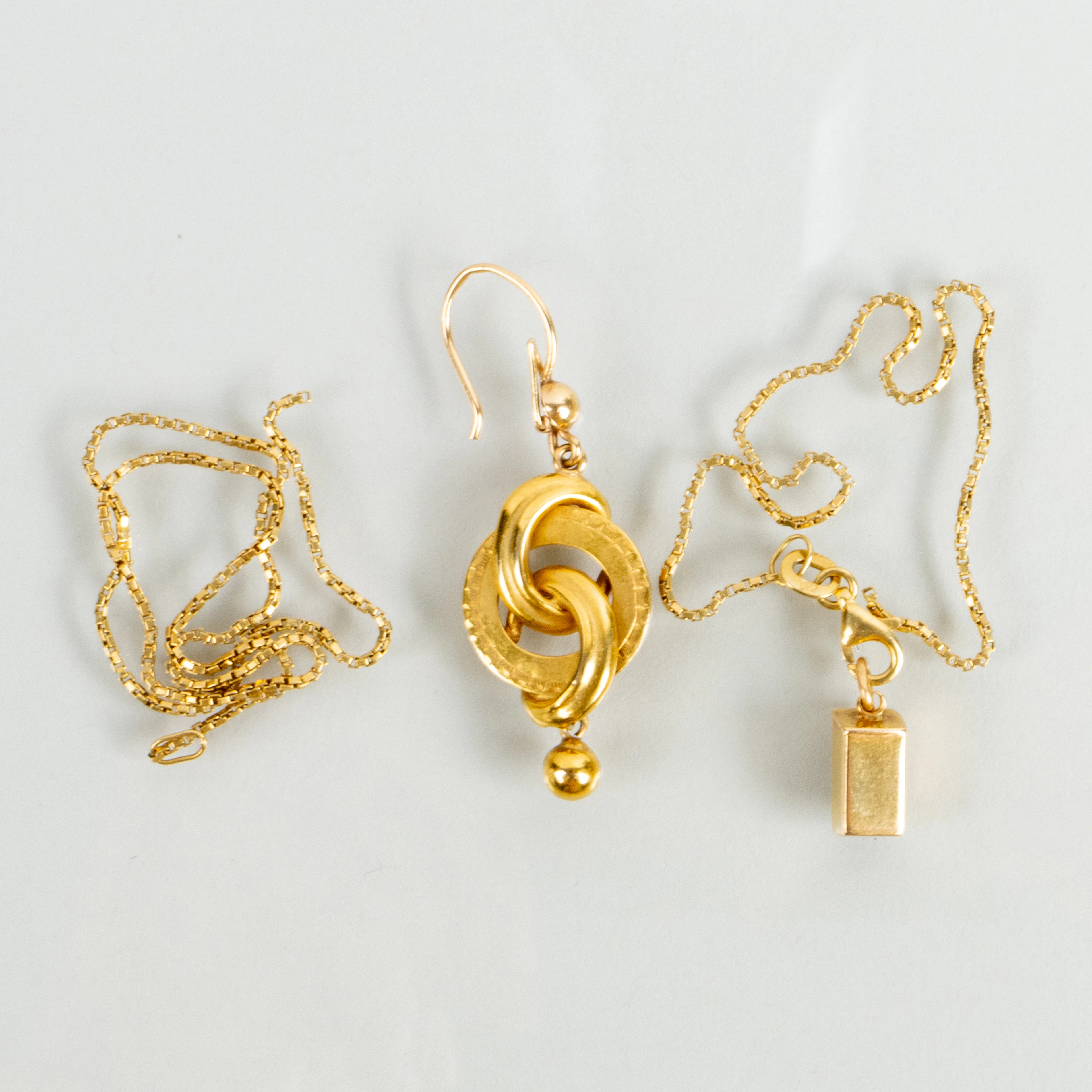 ORO, 18 carati, peso totale circa 6,2 g