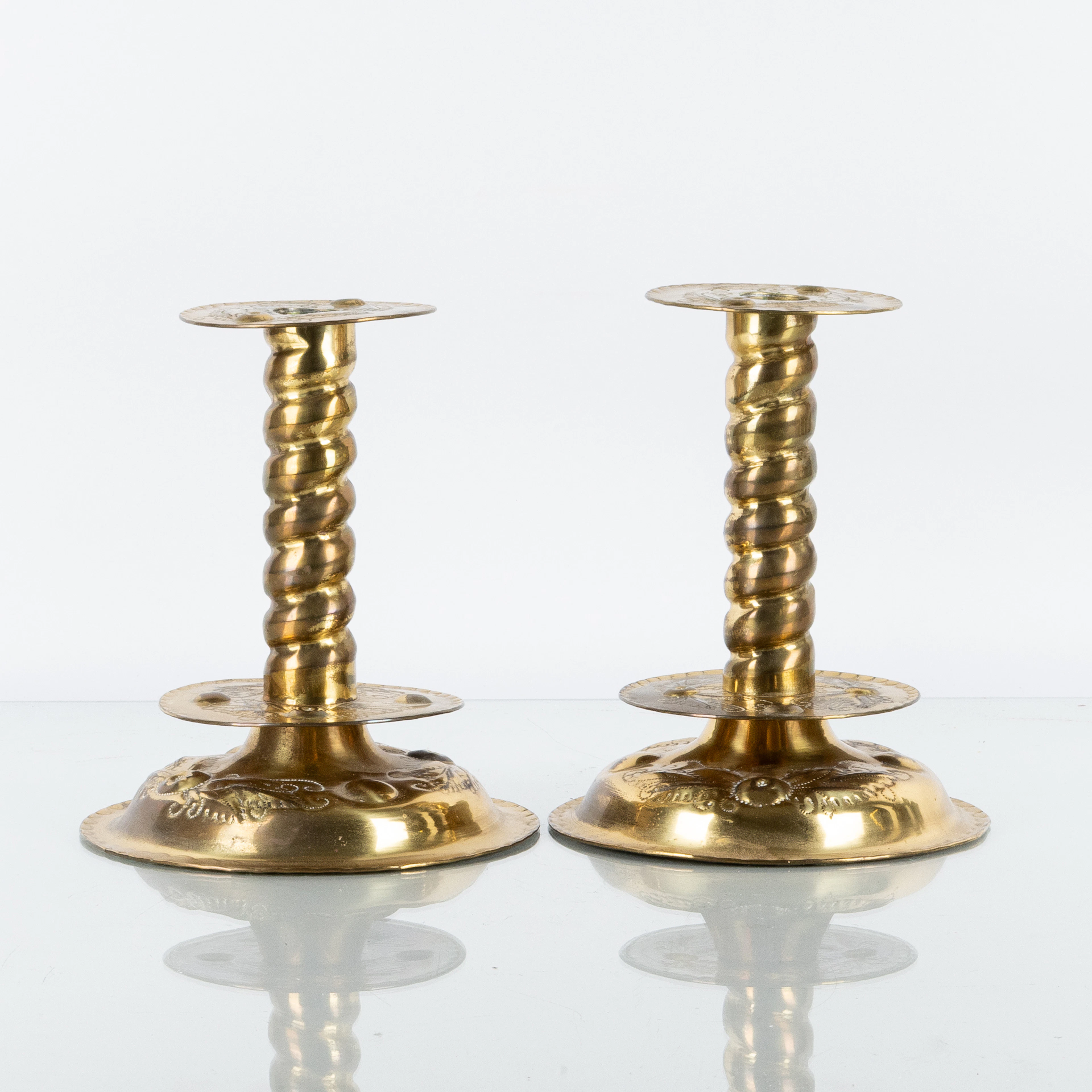 BOUGEOIRS, 1 paire, laiton, style baroque, années 1900