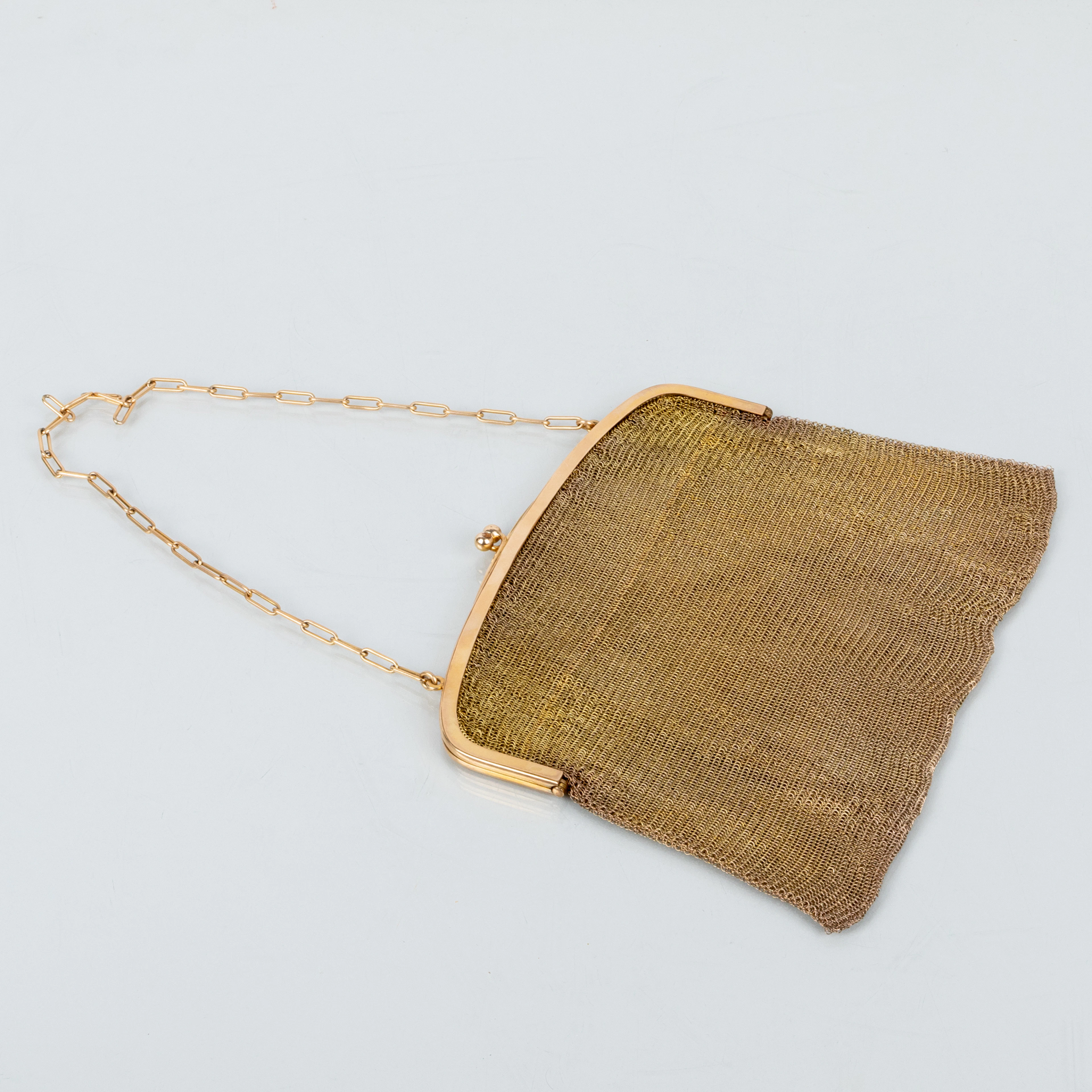 BOLSA DE NOCHE, LATÓN, MEDIADOS DEL SIGLO XX