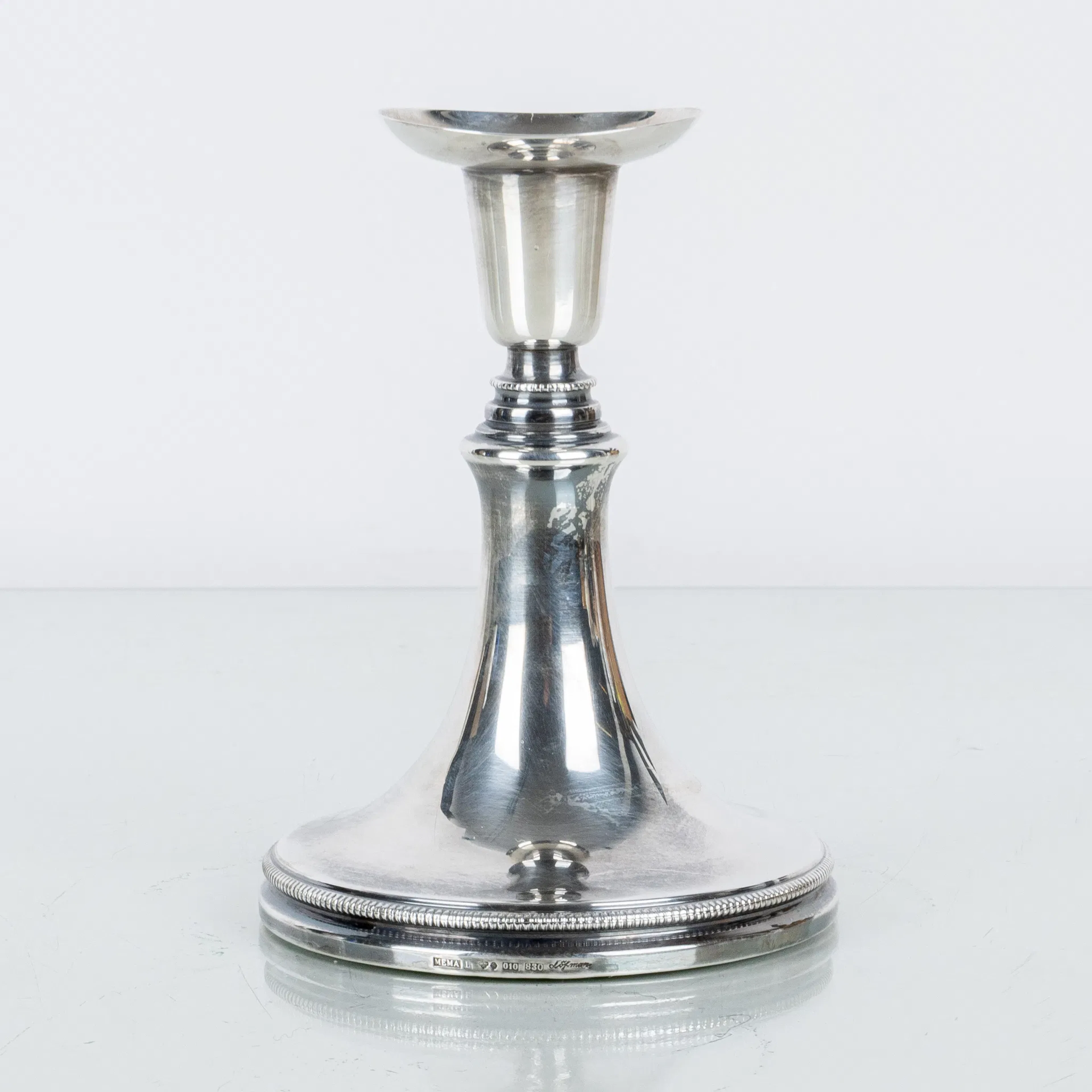 ERIC LÖFMAN, un candelabro de plata, Mema 1988