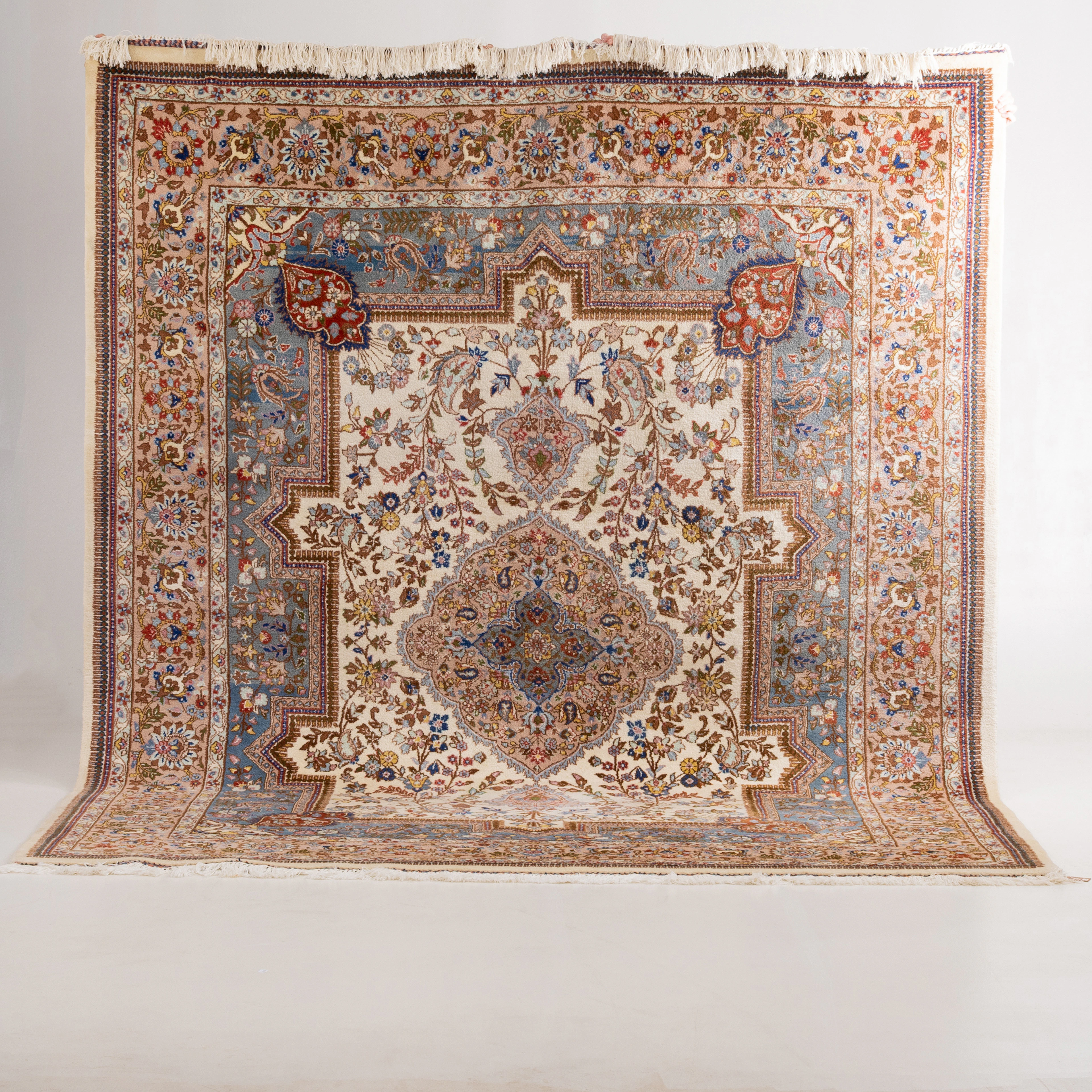 ORIENT TEPPICH, Täbriz, alt, ca 240x309