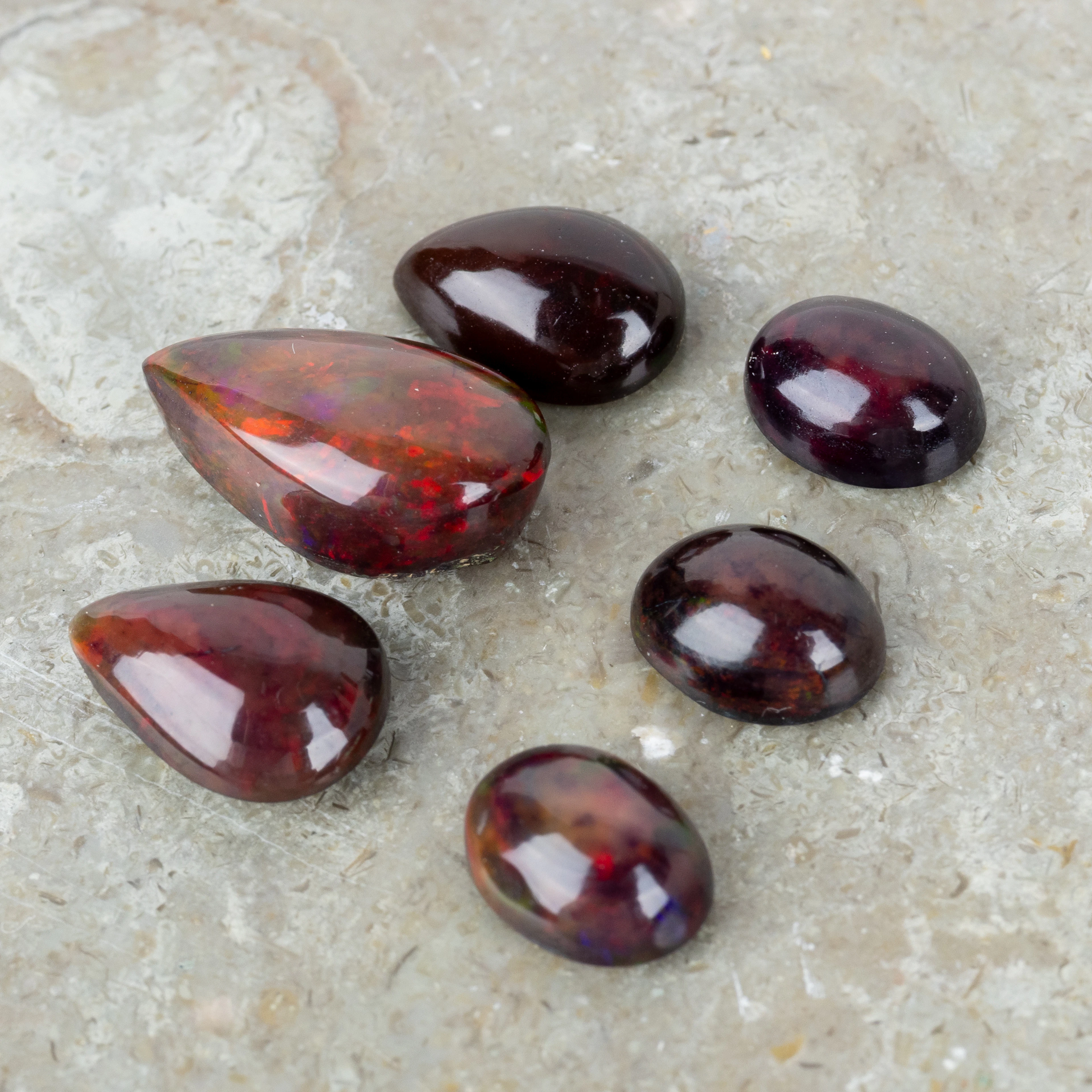 LOSE EDELSTEINE, 6 Teile, schwarze Opale